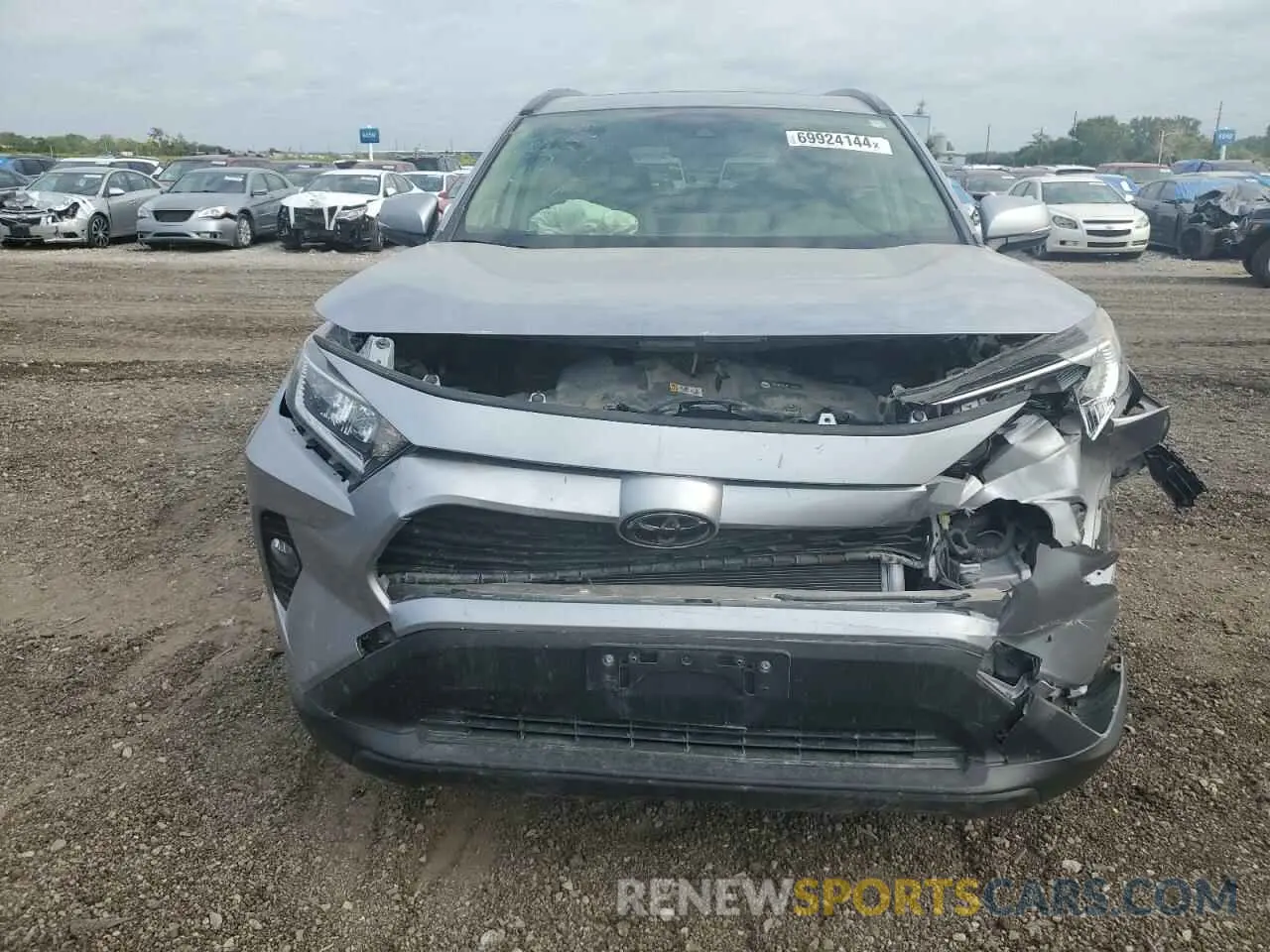 5 Photograph of a damaged car JTMA1RFV5KD503348 TOYOTA RAV4 2019