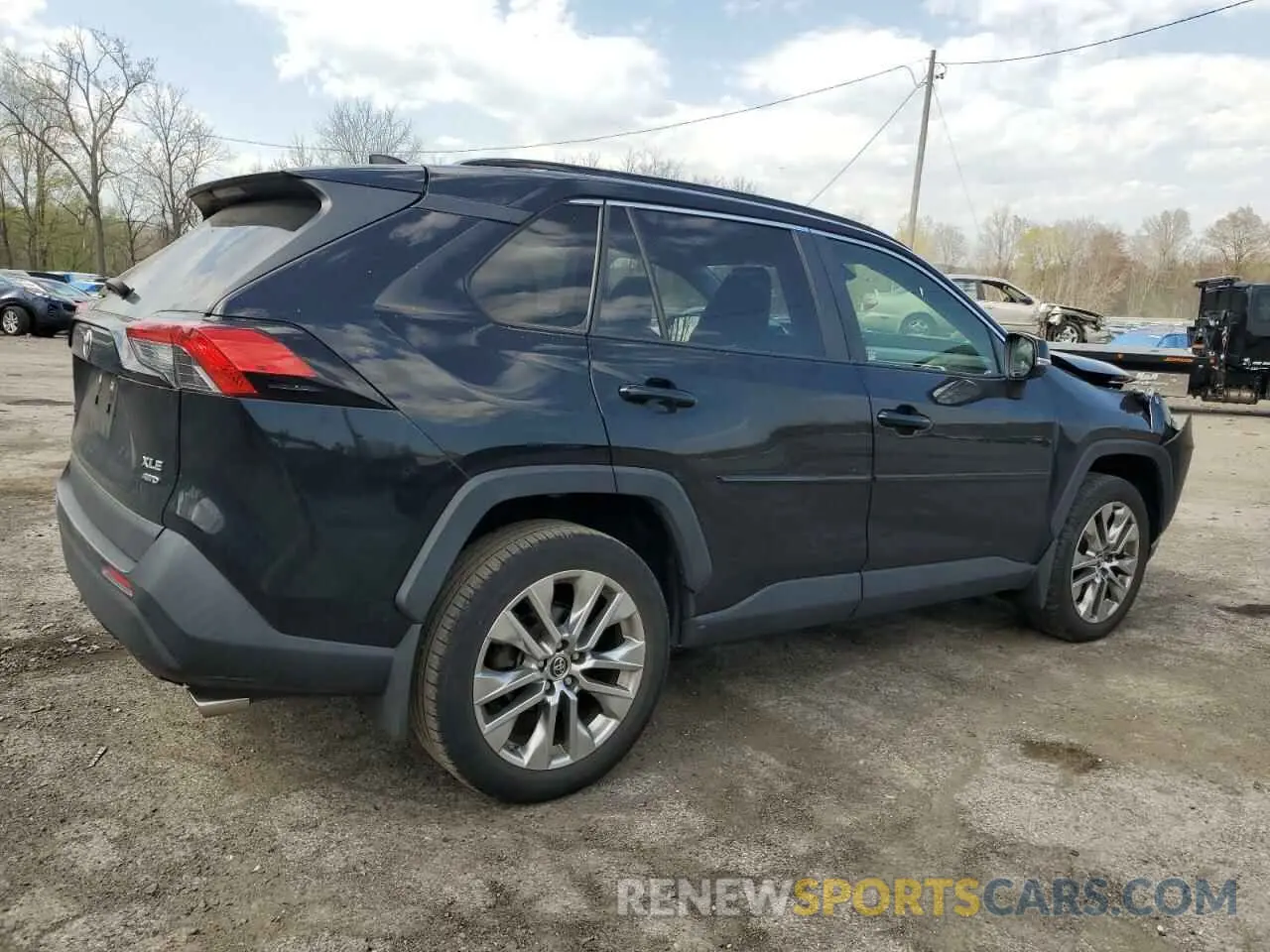 3 Photograph of a damaged car JTMA1RFV5KD509117 TOYOTA RAV4 2019