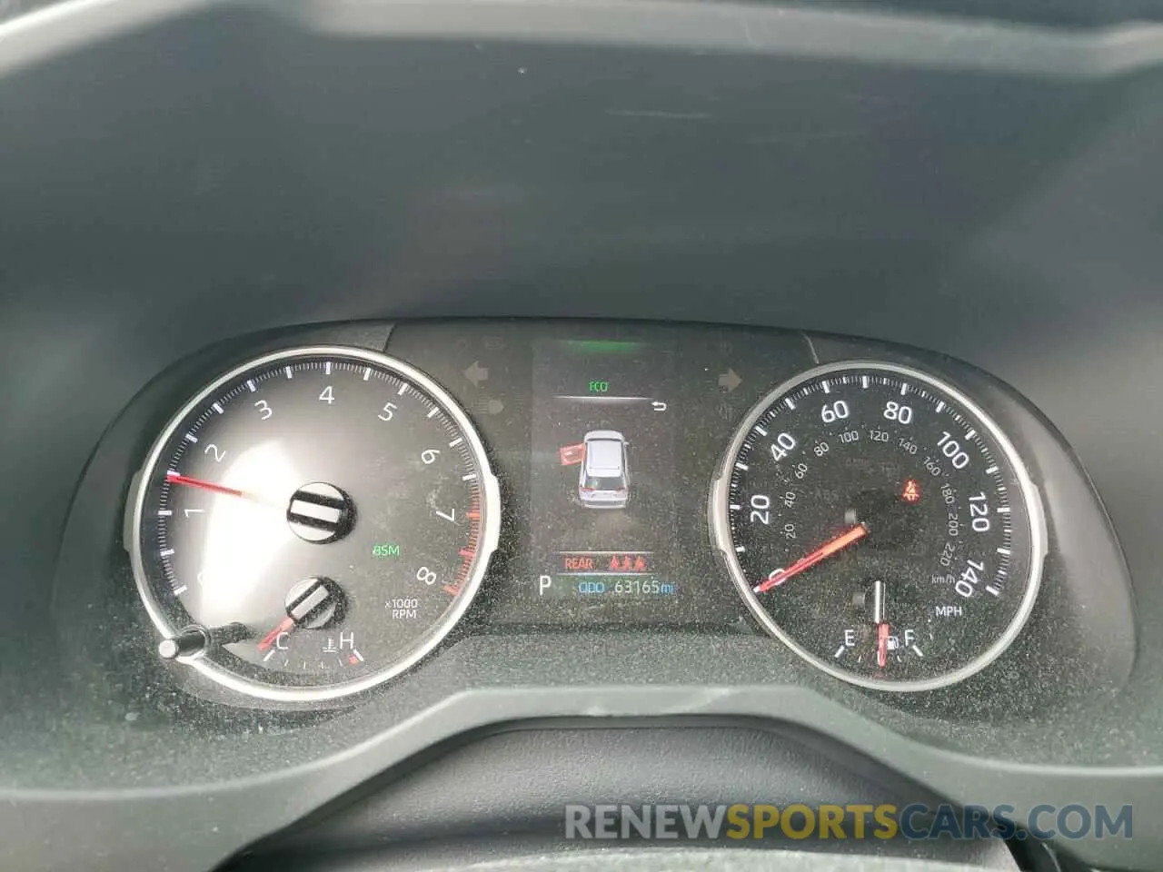 9 Photograph of a damaged car JTMA1RFV5KD509117 TOYOTA RAV4 2019