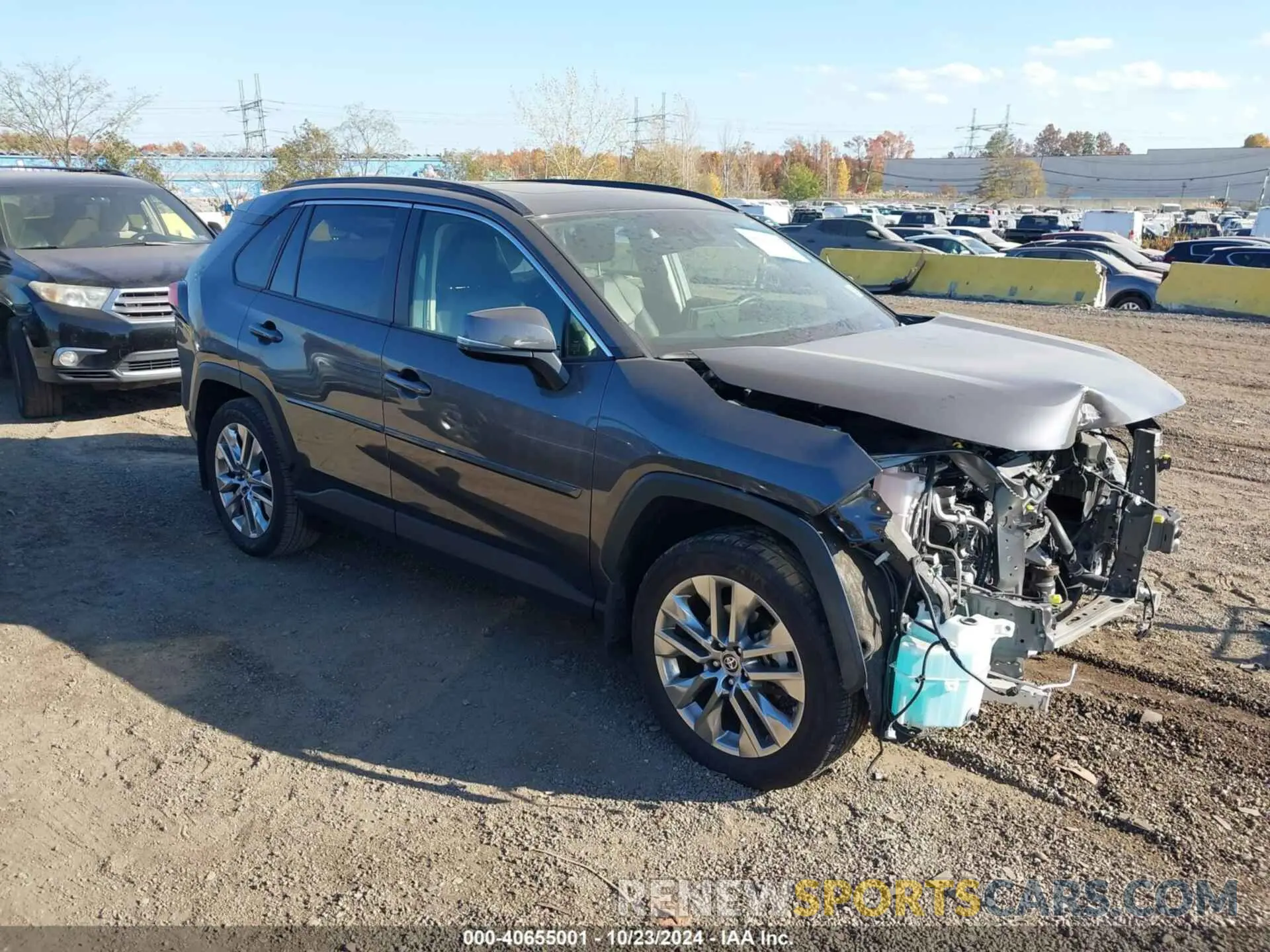 1 Photograph of a damaged car JTMA1RFV5KJ023649 TOYOTA RAV4 2019
