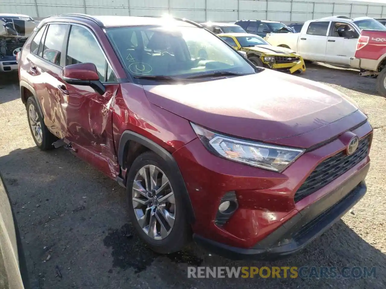 1 Photograph of a damaged car JTMA1RFV6KD005093 TOYOTA RAV4 2019