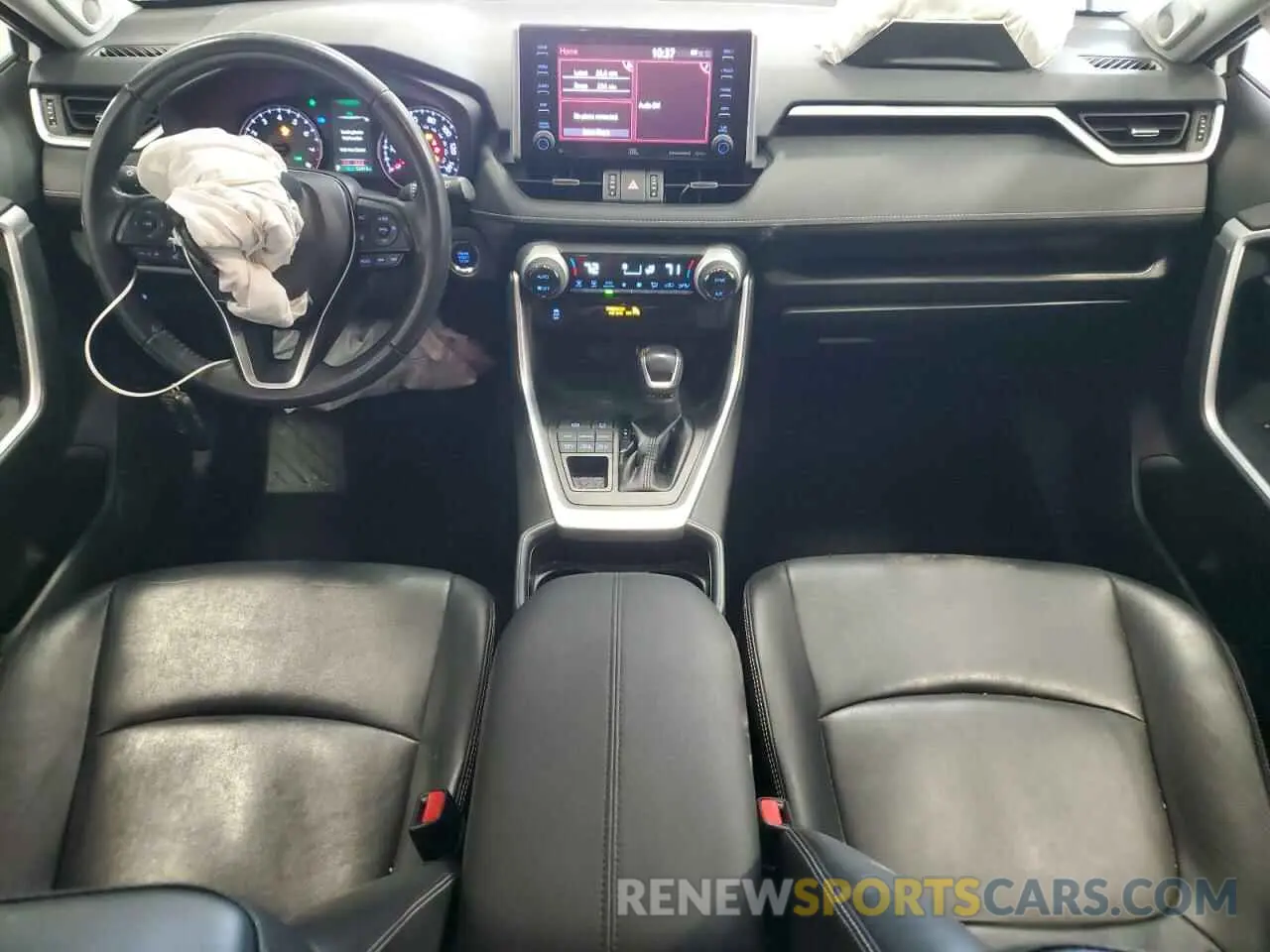8 Photograph of a damaged car JTMA1RFV6KD016871 TOYOTA RAV4 2019