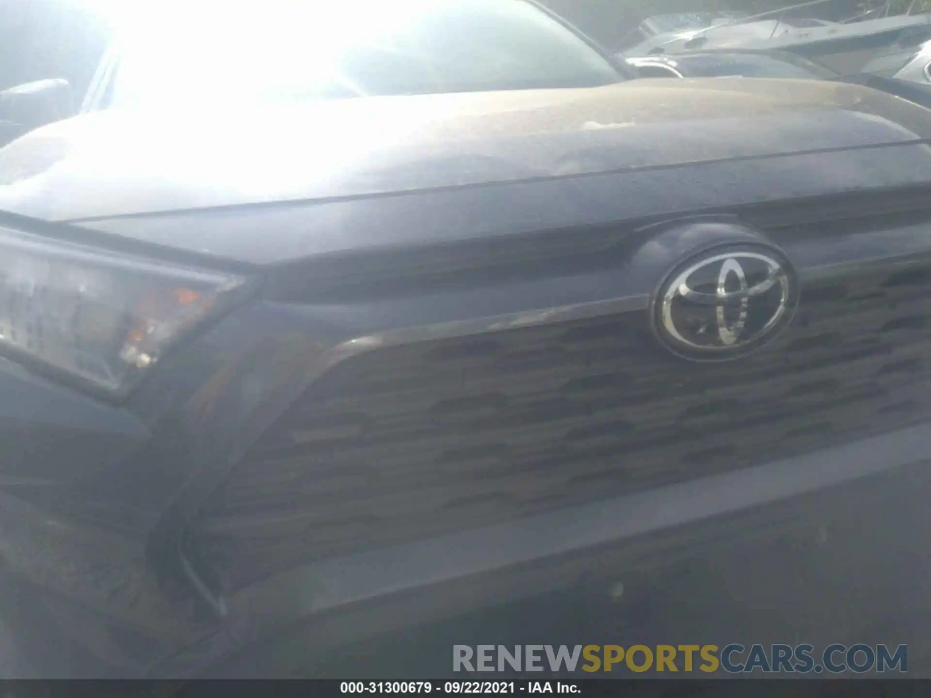 6 Photograph of a damaged car JTMA1RFV7KD510480 TOYOTA RAV4 2019