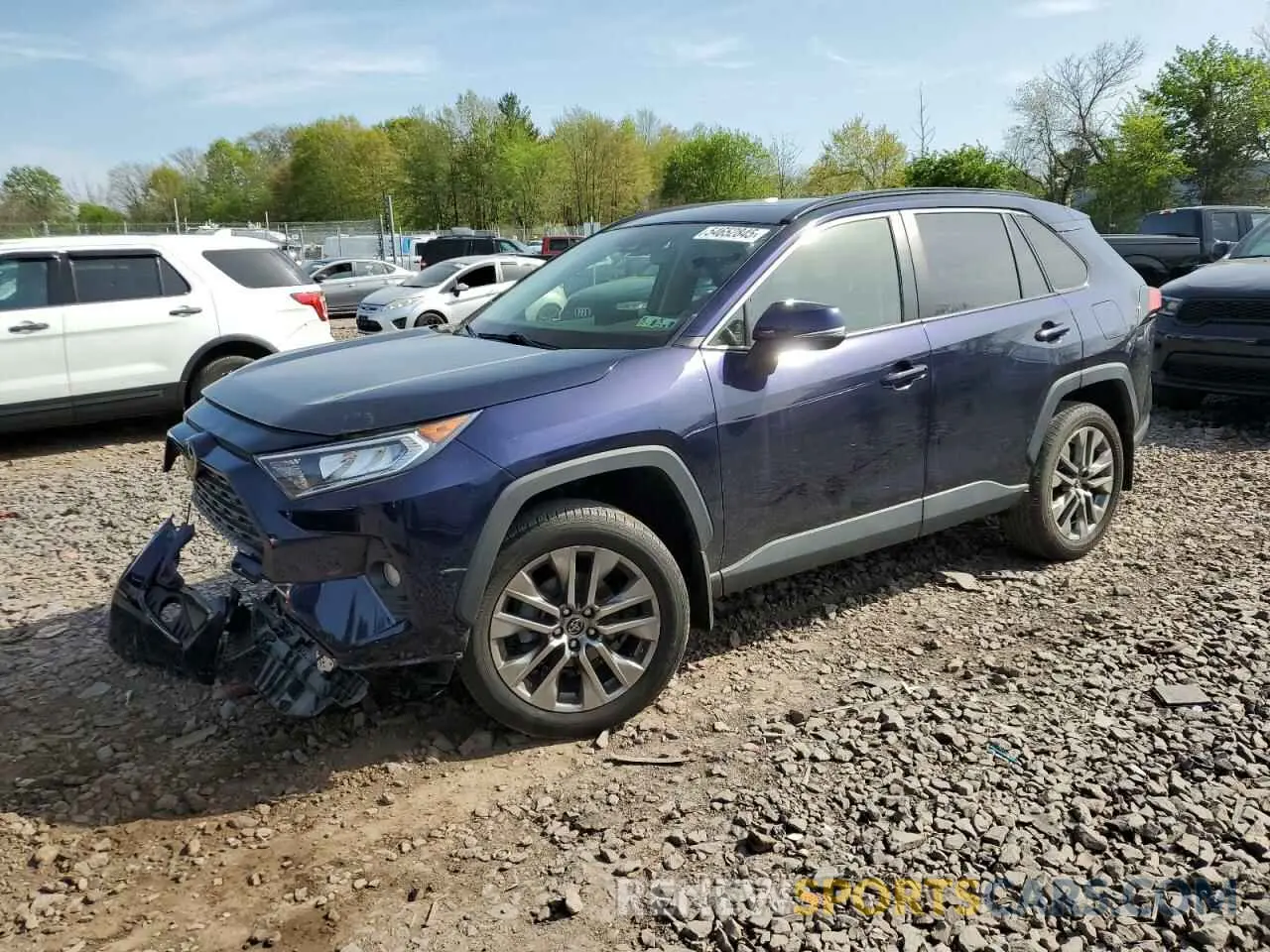 1 Photograph of a damaged car JTMA1RFV7KJ004164 TOYOTA RAV4 2019