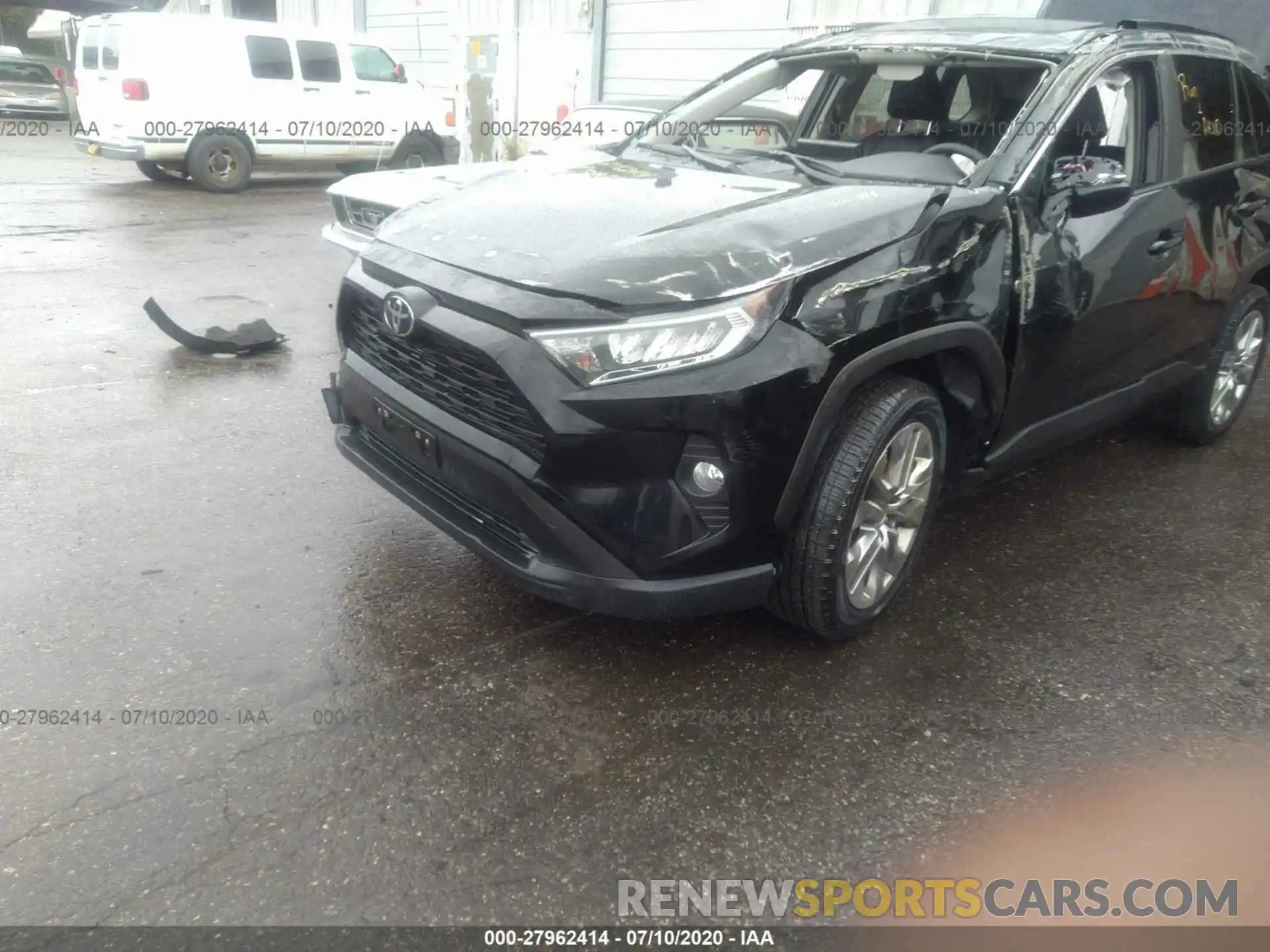 6 Photograph of a damaged car JTMA1RFV7KJ025550 TOYOTA RAV4 2019