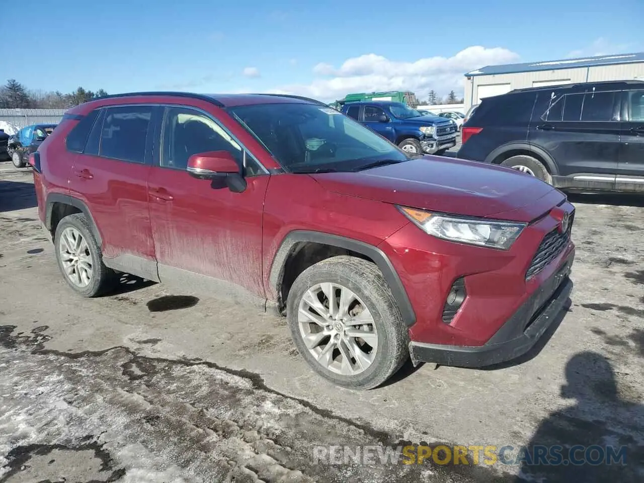 4 Photograph of a damaged car JTMA1RFV8KD036460 TOYOTA RAV4 2019