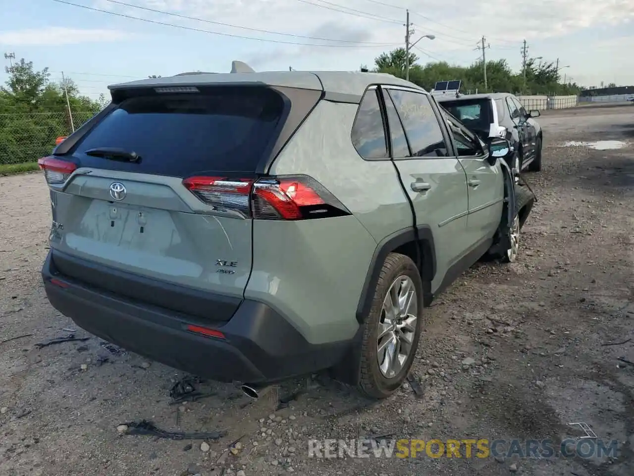 4 Photograph of a damaged car JTMA1RFV8KD506731 TOYOTA RAV4 2019