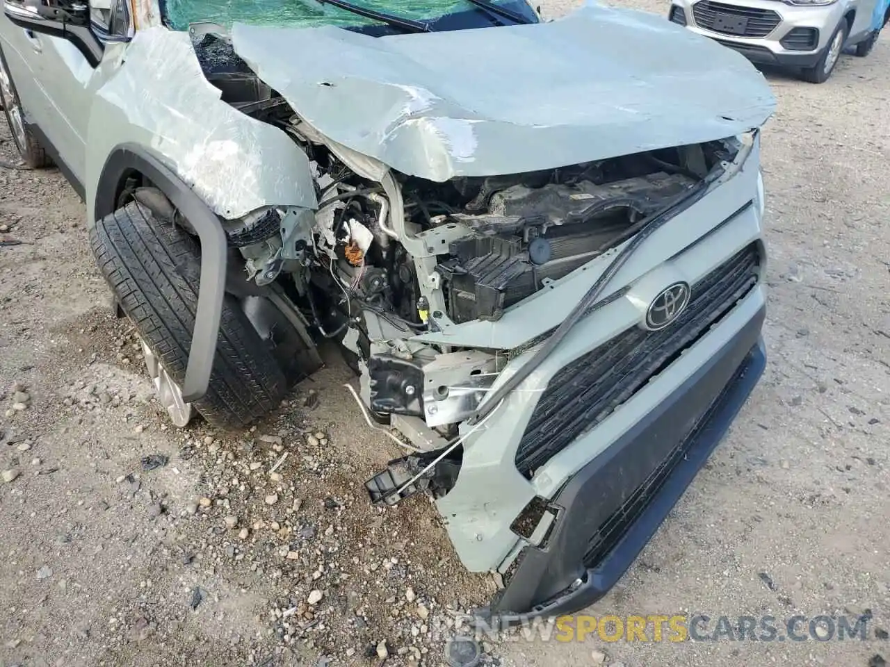 9 Photograph of a damaged car JTMA1RFV8KD506731 TOYOTA RAV4 2019