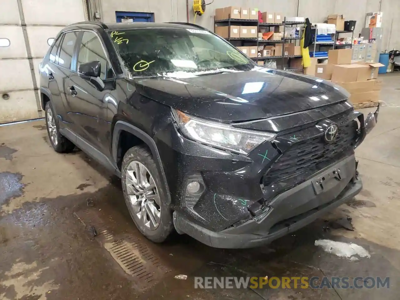 1 Photograph of a damaged car JTMA1RFV8KJ007865 TOYOTA RAV4 2019