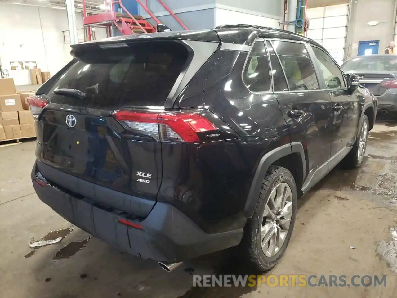 4 Photograph of a damaged car JTMA1RFV8KJ007865 TOYOTA RAV4 2019