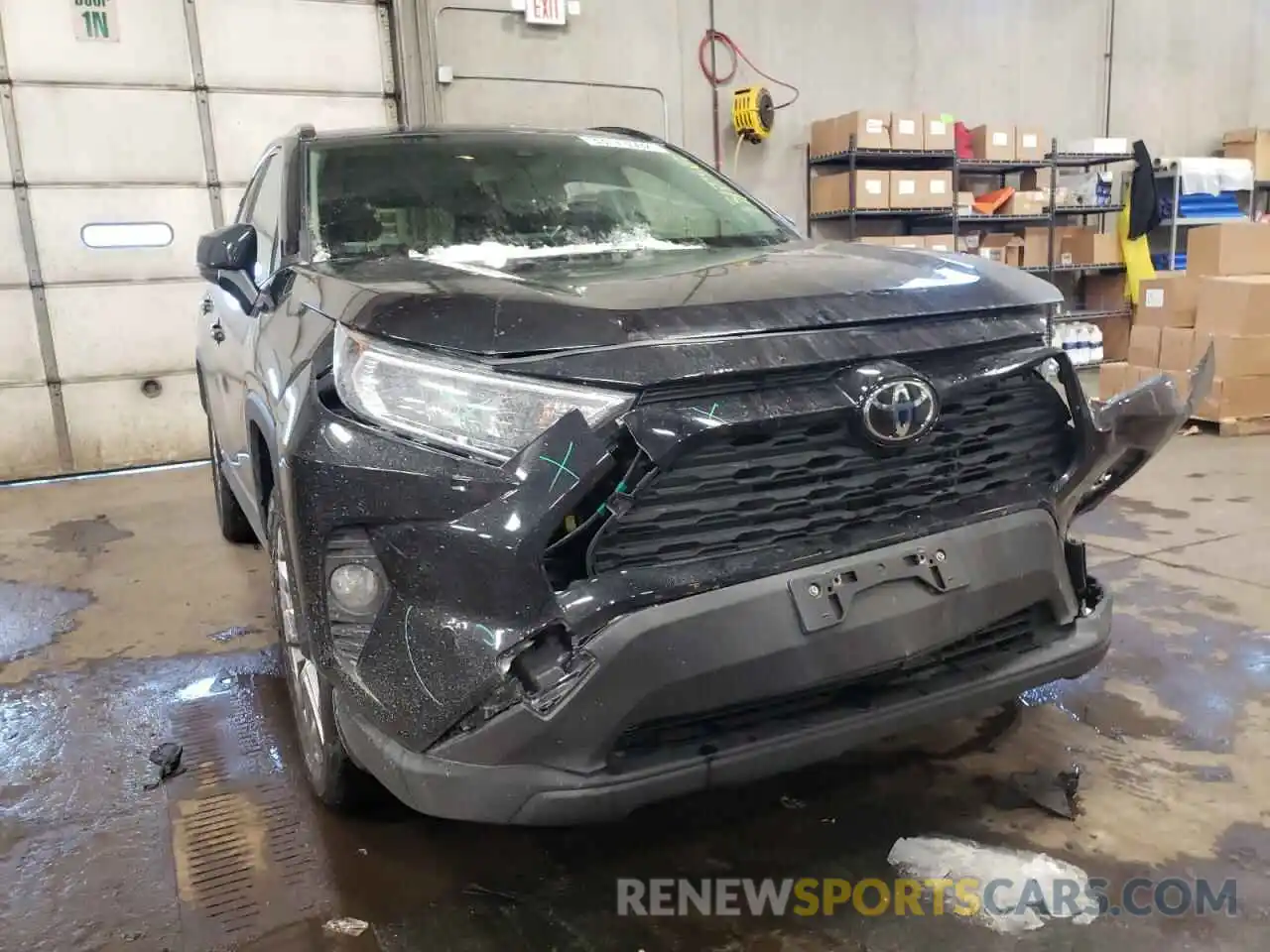 9 Photograph of a damaged car JTMA1RFV8KJ007865 TOYOTA RAV4 2019