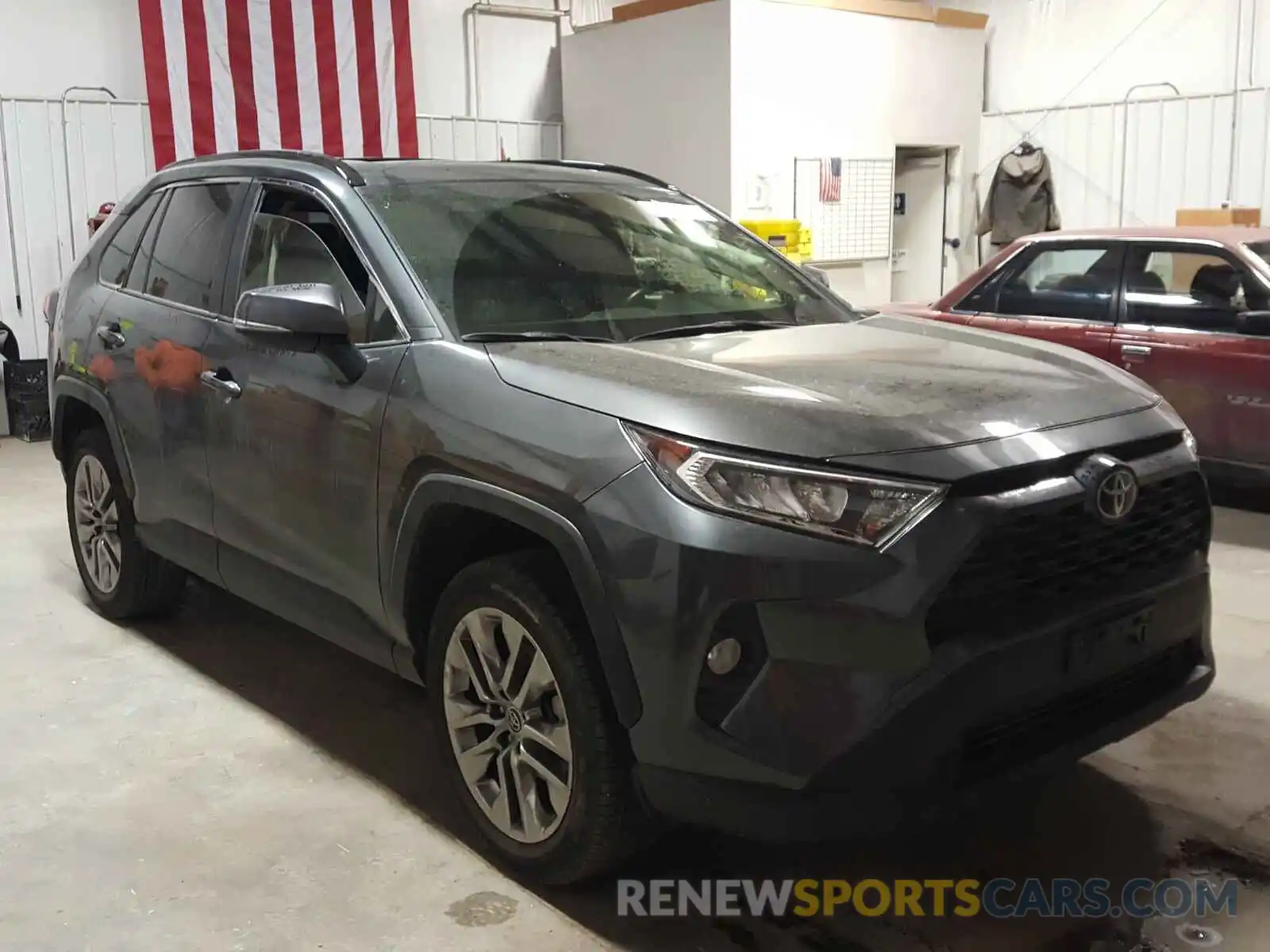 1 Photograph of a damaged car JTMA1RFV9KD007307 TOYOTA RAV4 2019