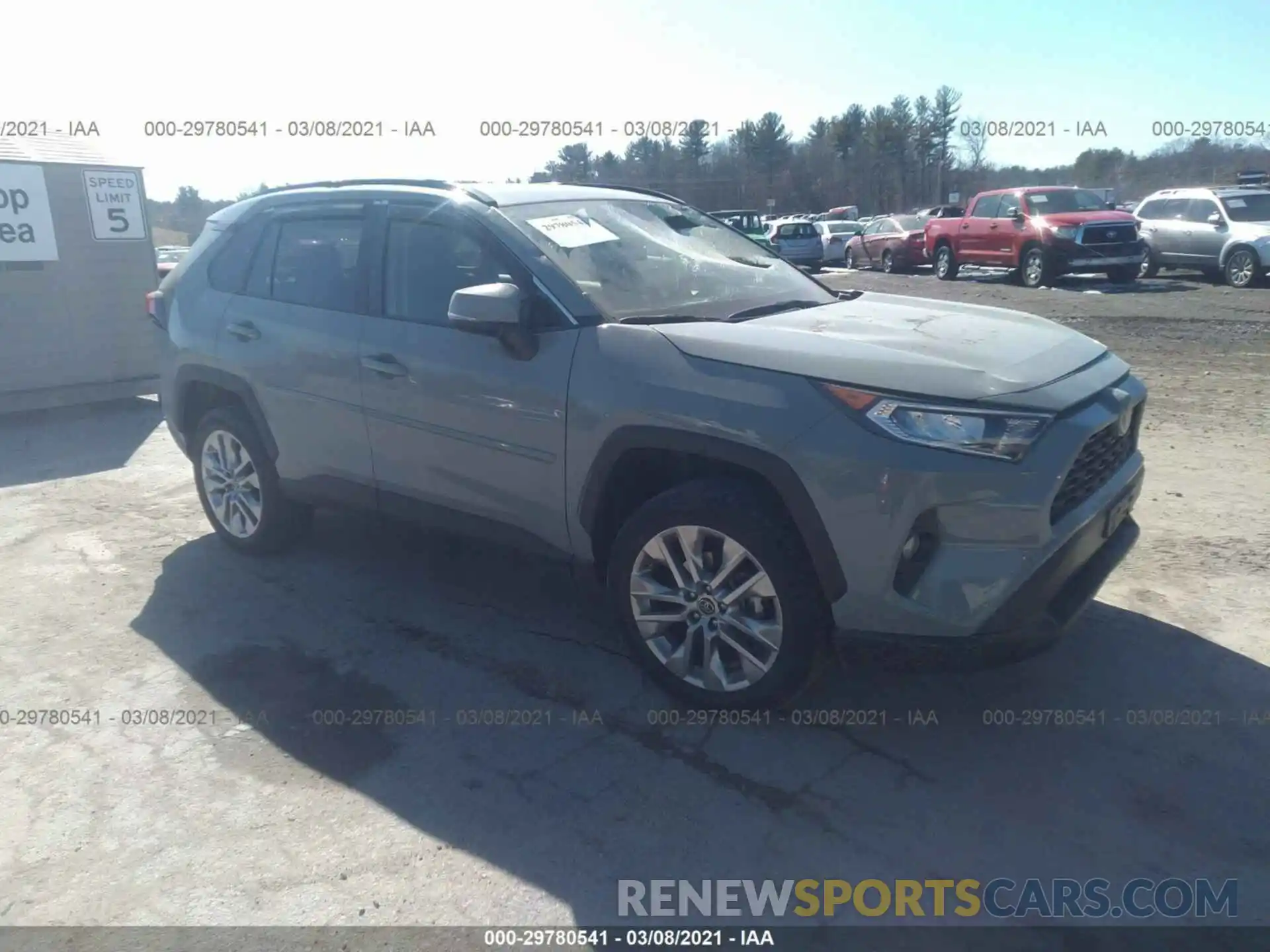 1 Photograph of a damaged car JTMA1RFV9KD025905 TOYOTA RAV4 2019