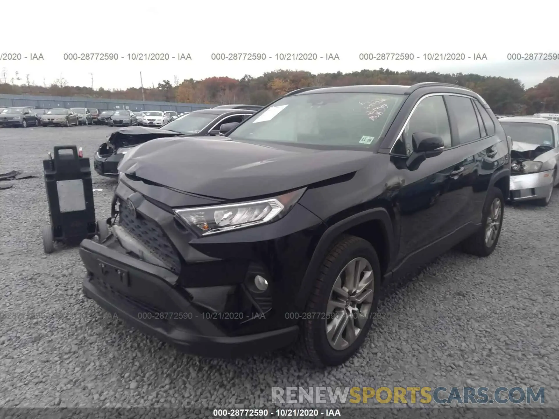 2 Photograph of a damaged car JTMA1RFV9KD045166 TOYOTA RAV4 2019