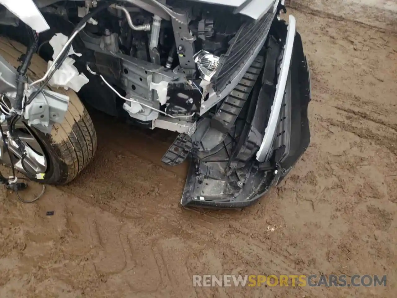 9 Photograph of a damaged car JTMA1RFV9KD047144 TOYOTA RAV4 2019