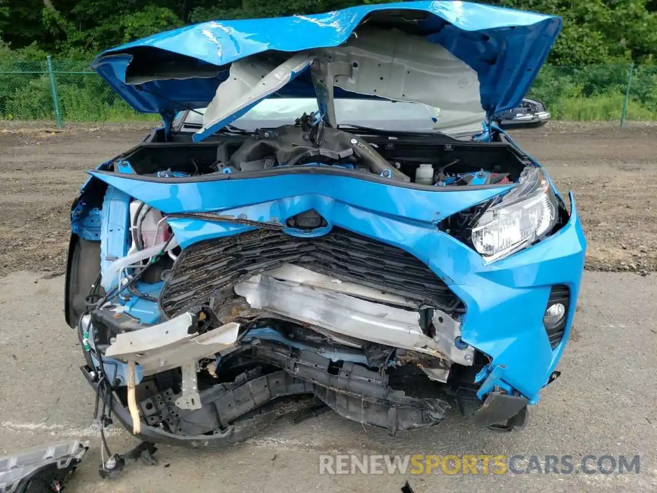 9 Photograph of a damaged car JTMA1RFV9KD508004 TOYOTA RAV4 2019