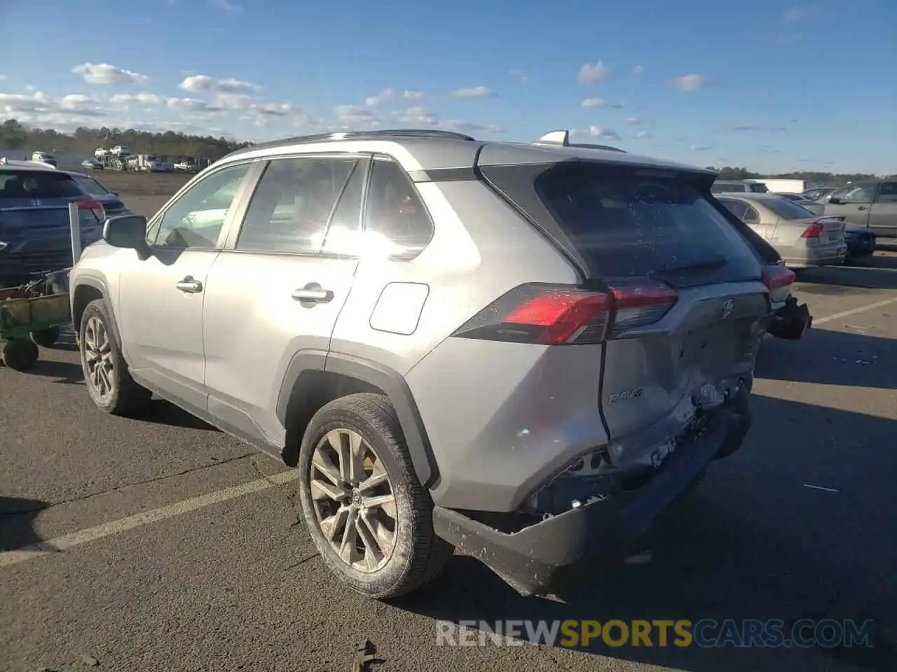 3 Photograph of a damaged car JTMA1RFVXKD016761 TOYOTA RAV4 2019