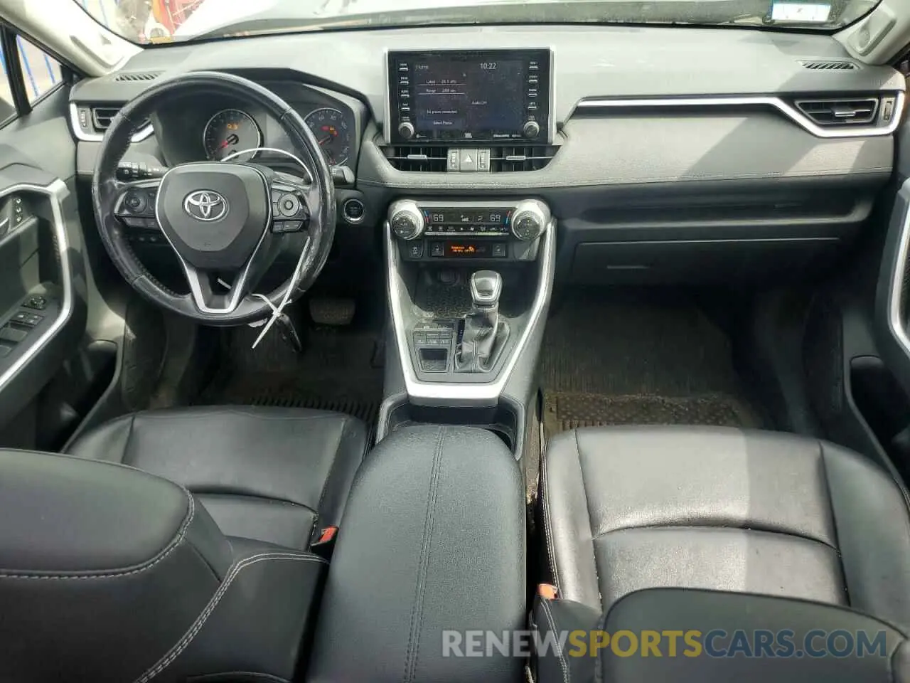 8 Photograph of a damaged car JTMA1RFVXKJ002408 TOYOTA RAV4 2019