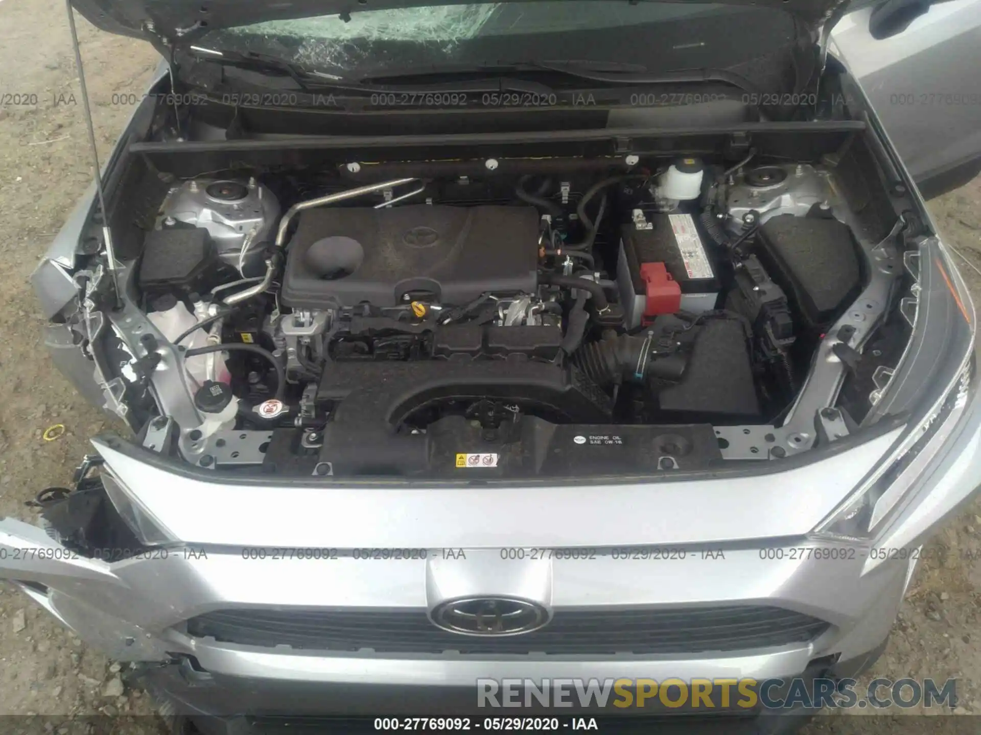 8 Photograph of a damaged car JTMC1RFV0KD020259 TOYOTA RAV4 2019