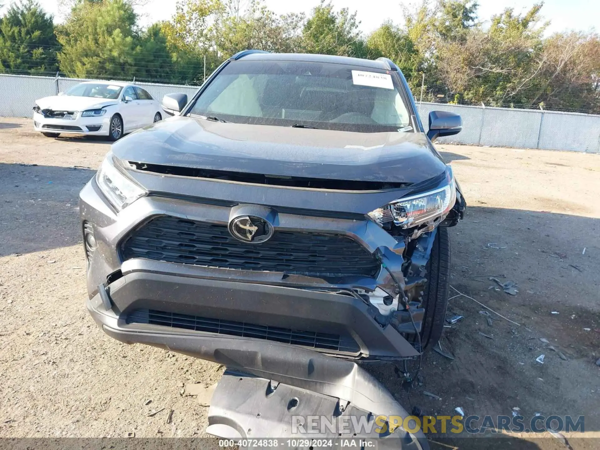 12 Photograph of a damaged car JTMC1RFV0KD036087 TOYOTA RAV4 2019