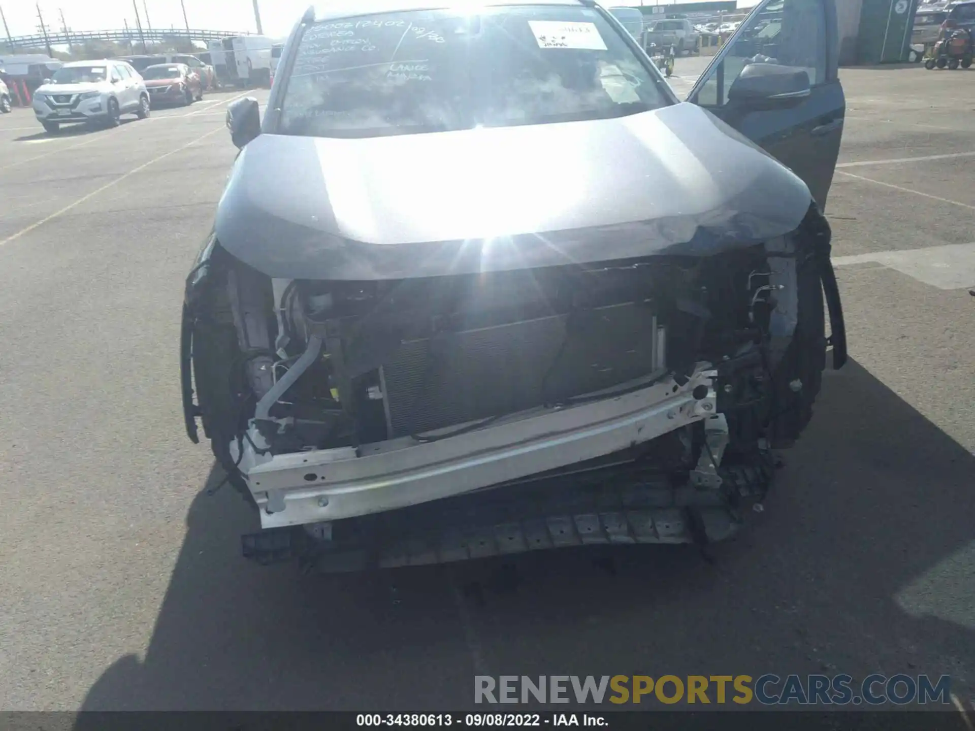 6 Photograph of a damaged car JTMC1RFV0KD041208 TOYOTA RAV4 2019