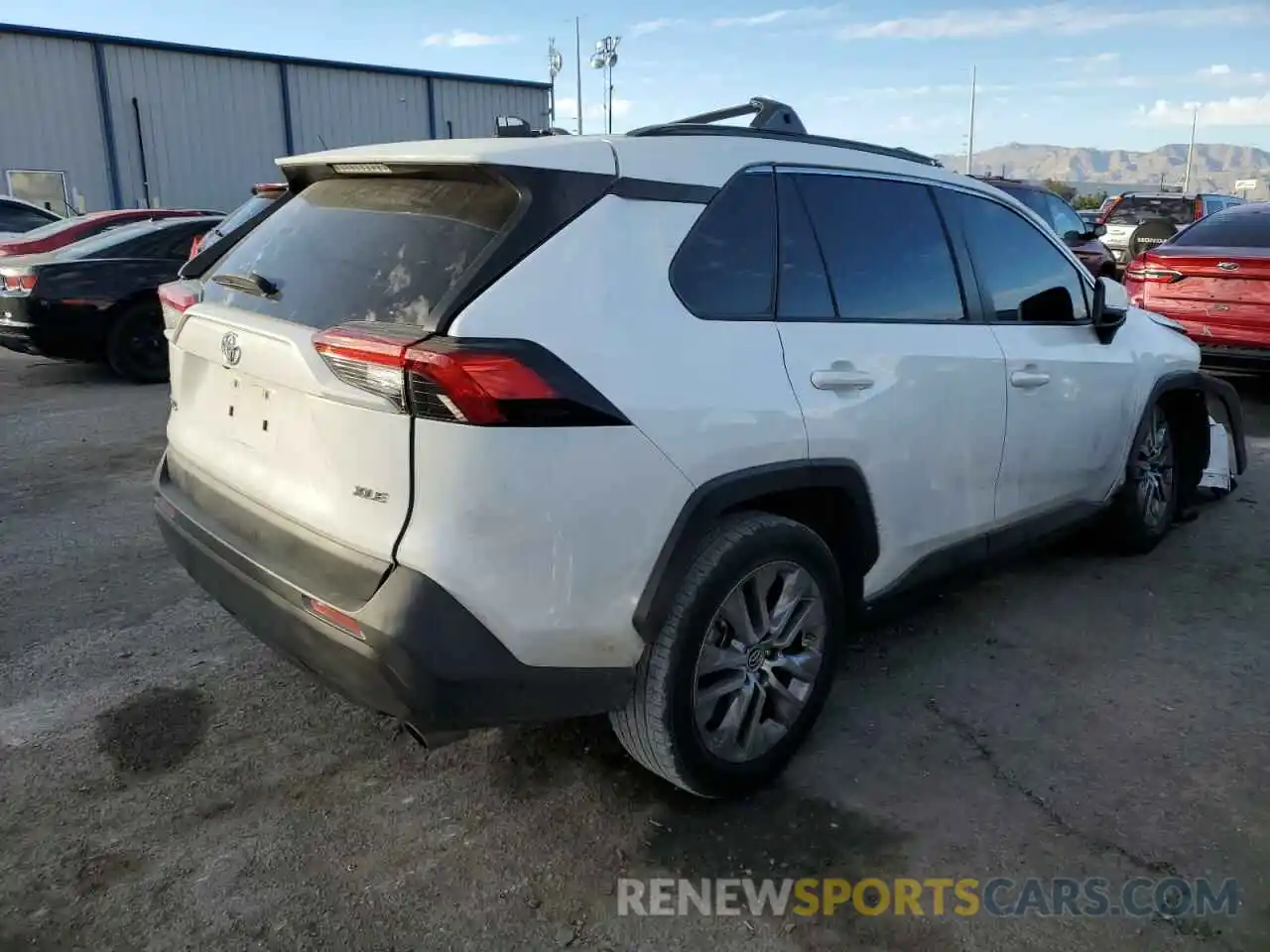 3 Photograph of a damaged car JTMC1RFV0KJ001910 TOYOTA RAV4 2019