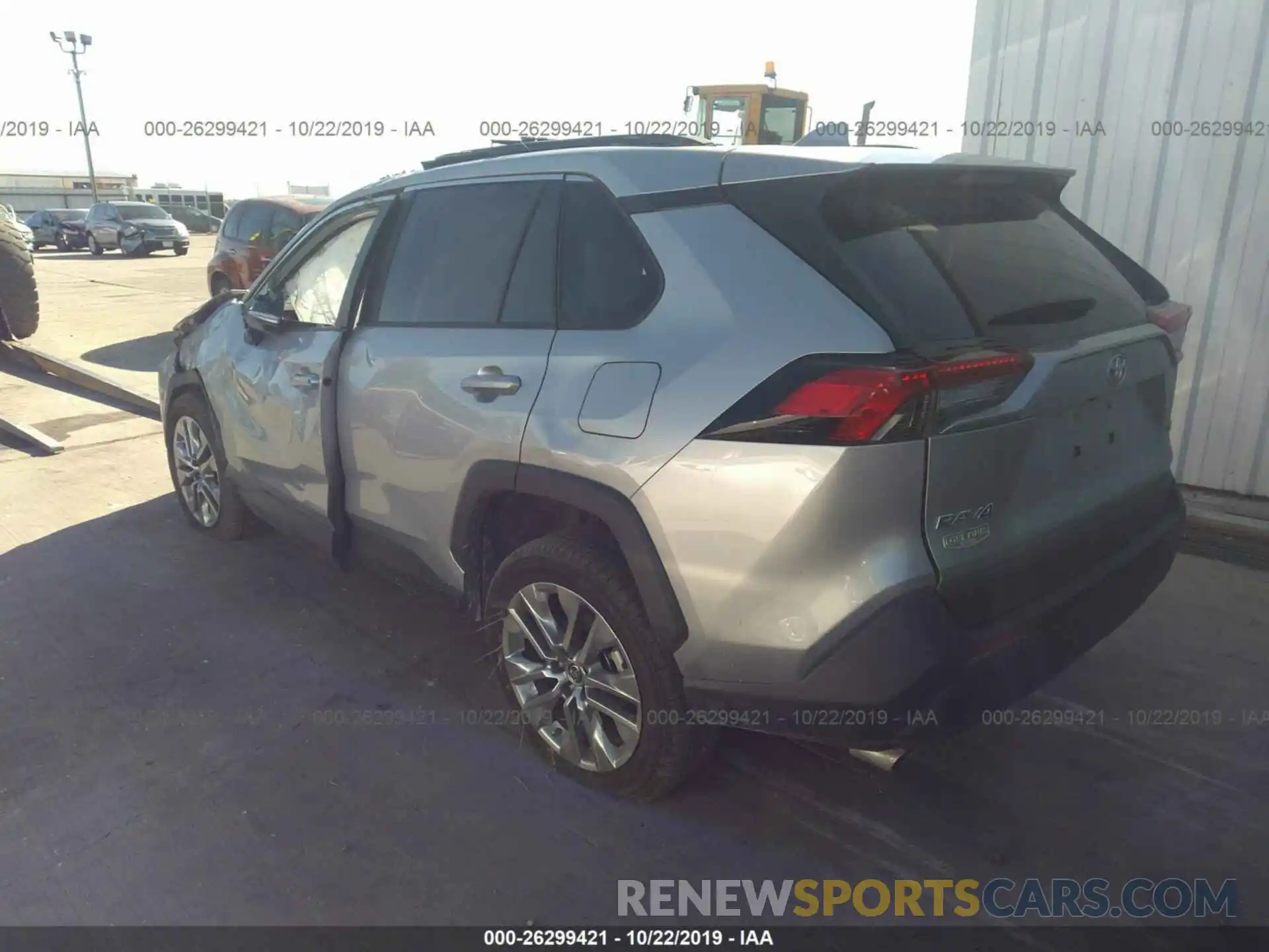 3 Photograph of a damaged car JTMC1RFV0KJ002961 TOYOTA RAV4 2019