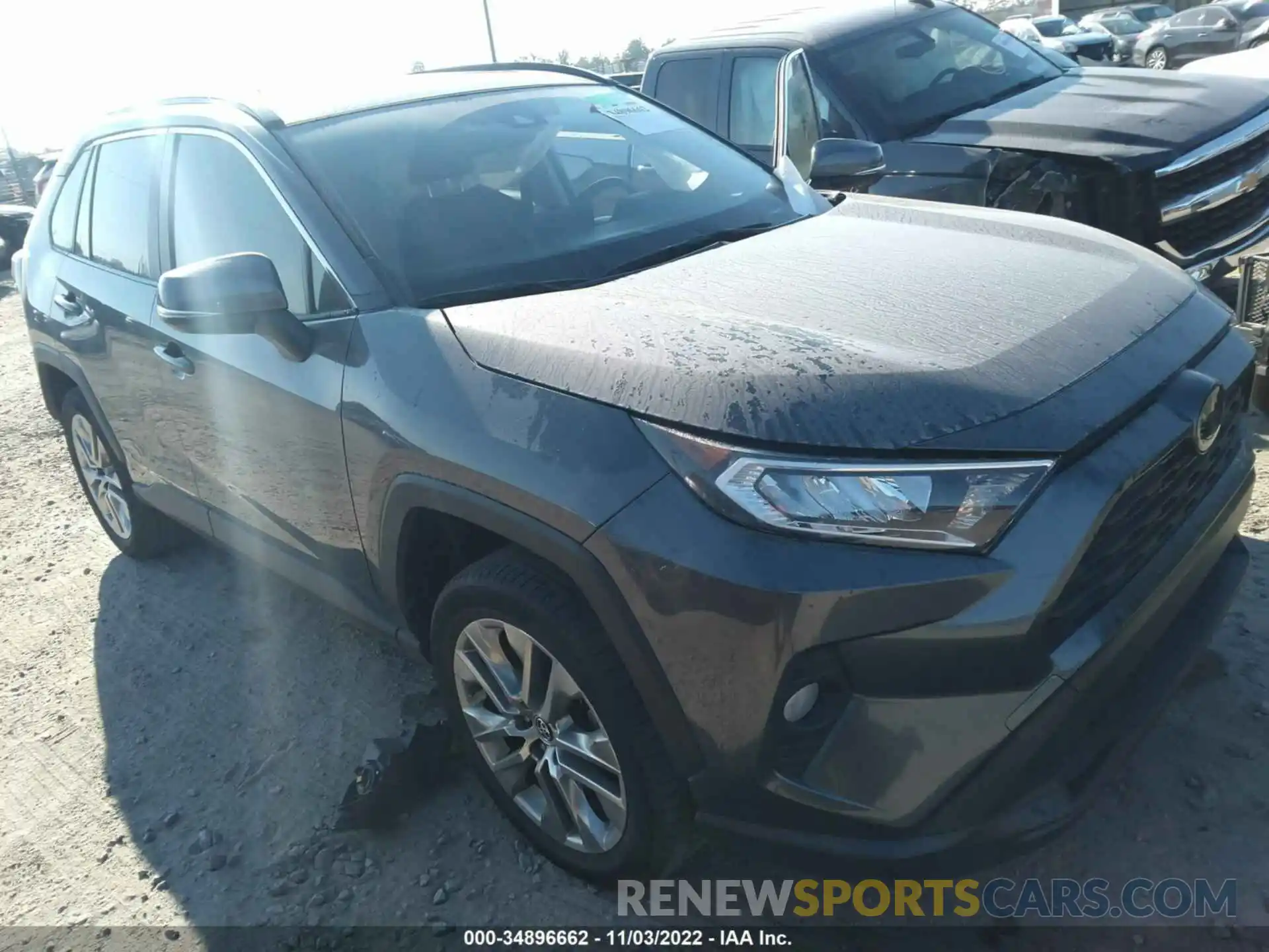 1 Photograph of a damaged car JTMC1RFV1KD015409 TOYOTA RAV4 2019