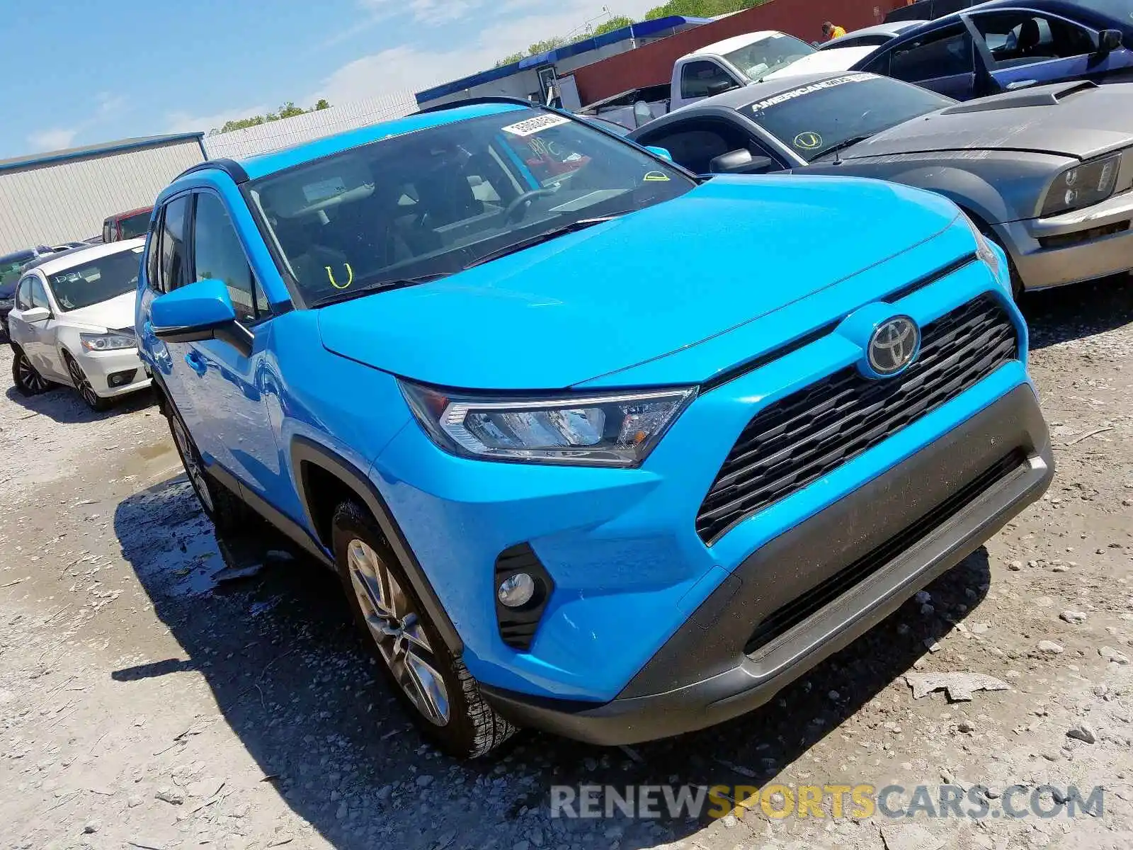 1 Photograph of a damaged car JTMC1RFV1KD016611 TOYOTA RAV4 2019