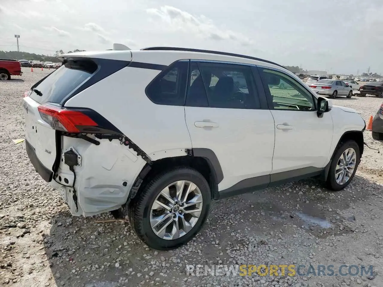 3 Photograph of a damaged car JTMC1RFV1KD022912 TOYOTA RAV4 2019