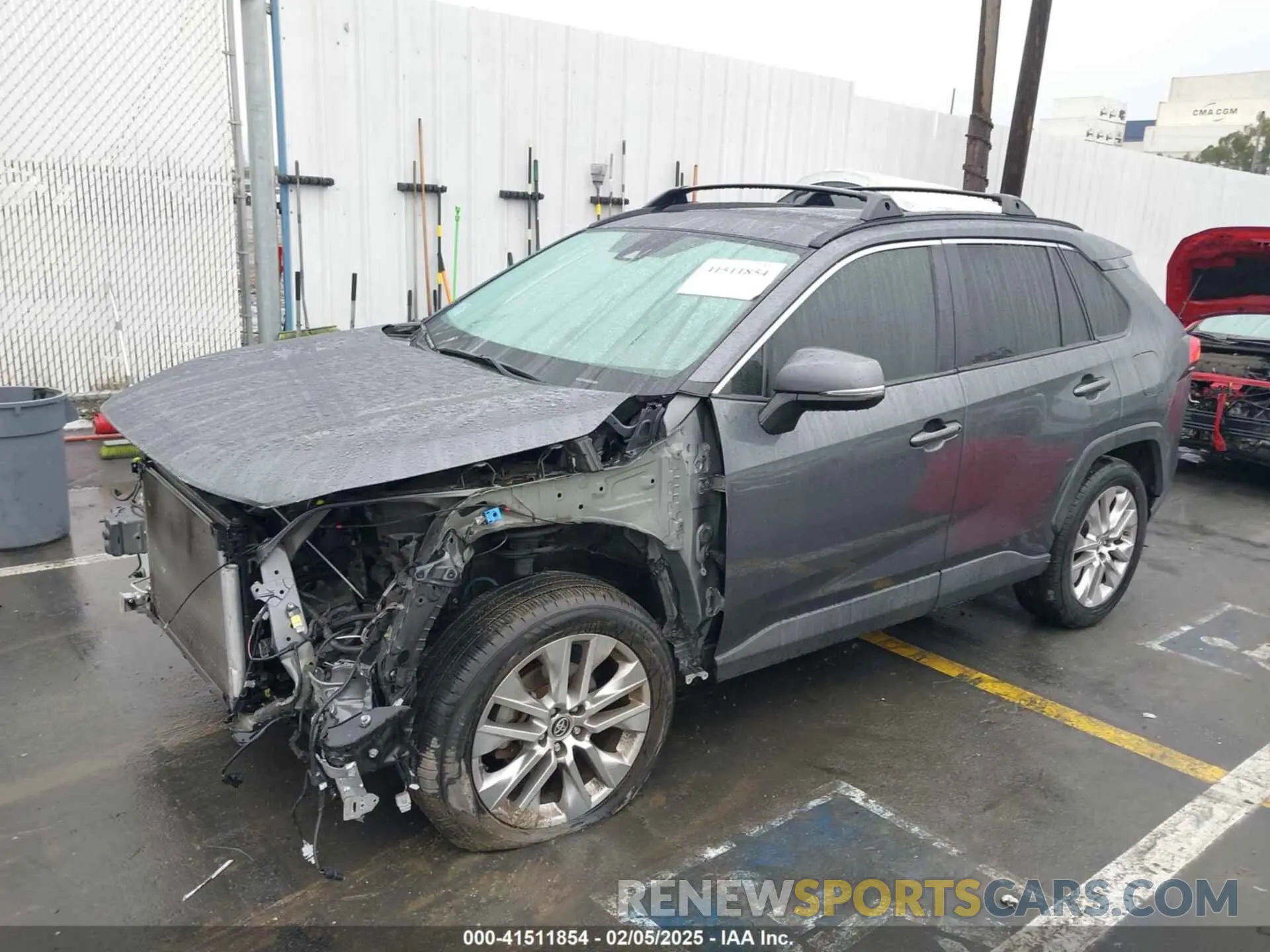 2 Photograph of a damaged car JTMC1RFV1KD026197 TOYOTA RAV4 2019