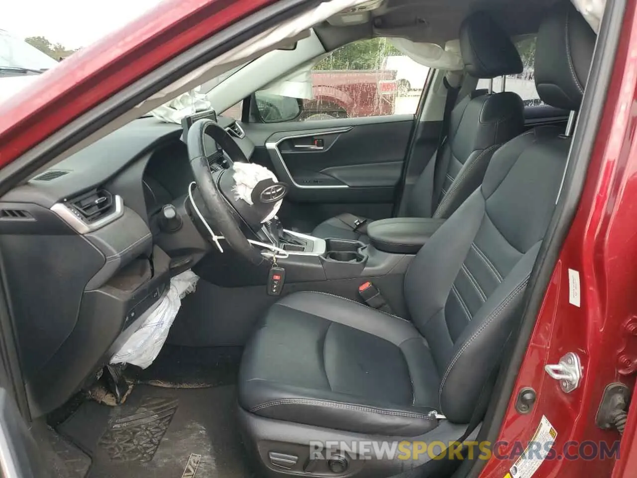 7 Photograph of a damaged car JTMC1RFV1KD033974 TOYOTA RAV4 2019