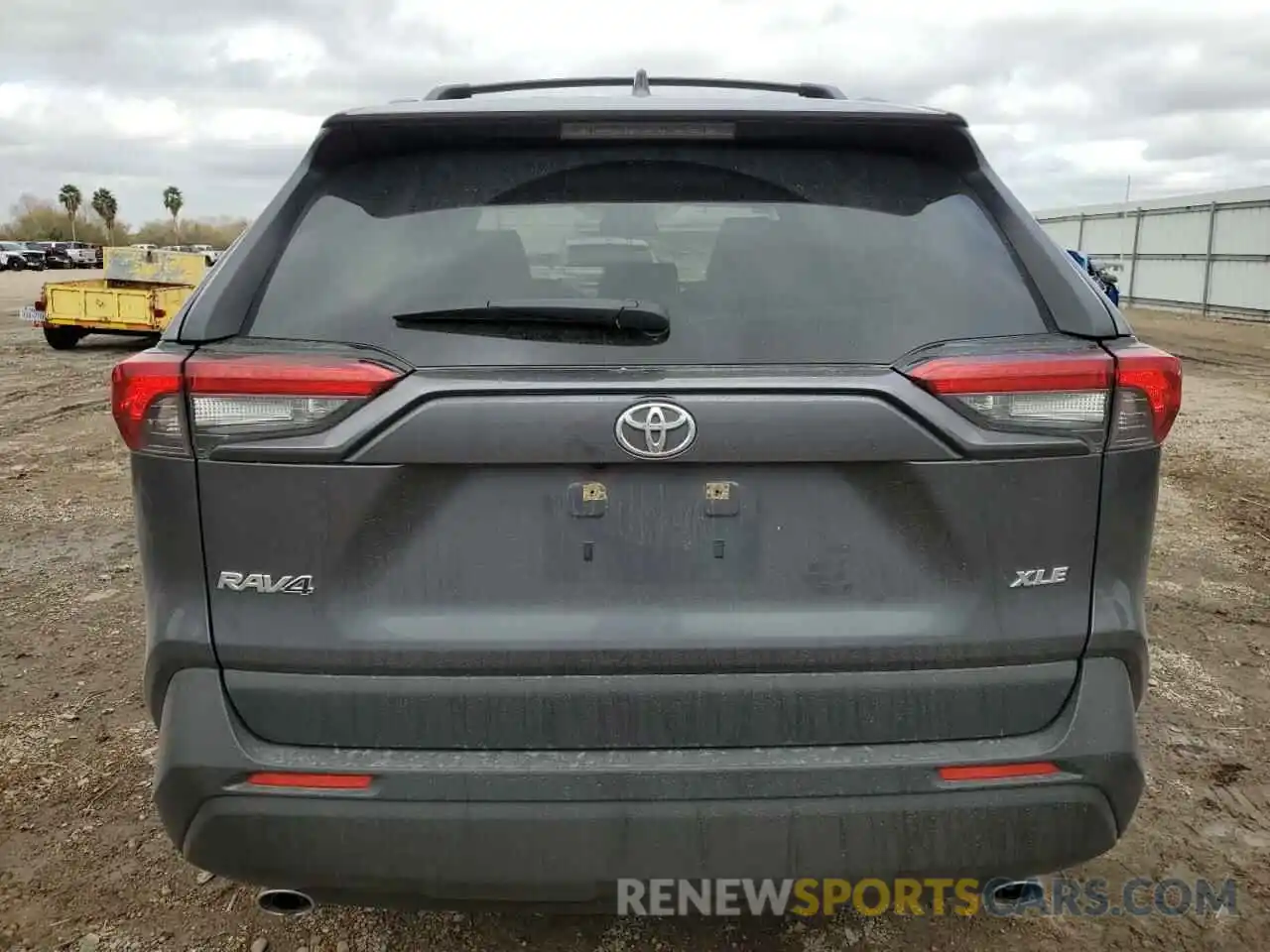 6 Photograph of a damaged car JTMC1RFV1KD041623 TOYOTA RAV4 2019