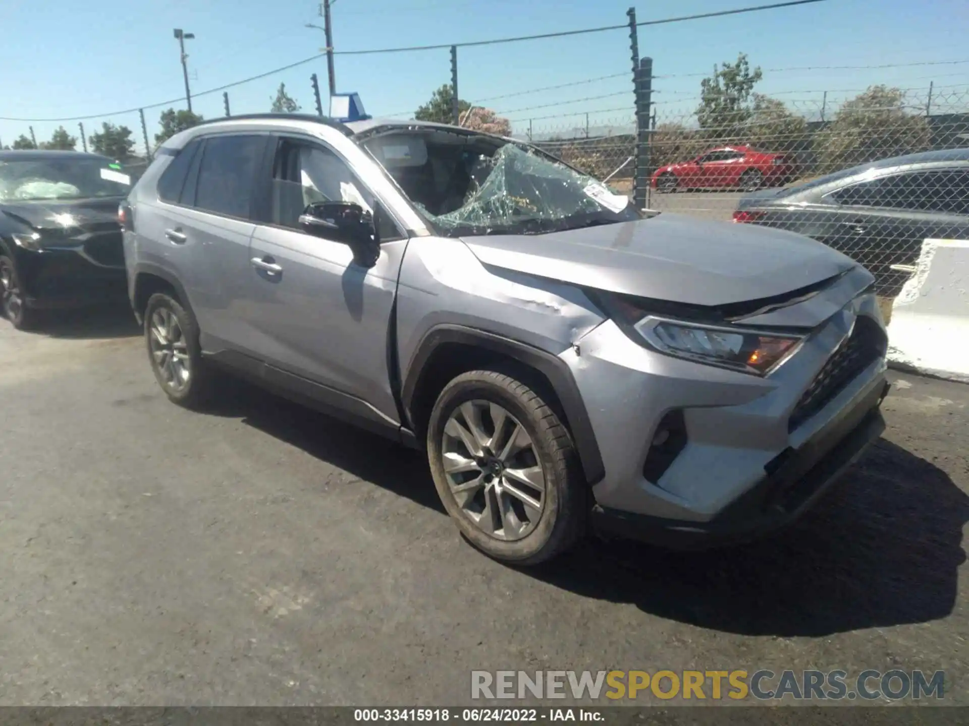 1 Photograph of a damaged car JTMC1RFV2KD035281 TOYOTA RAV4 2019