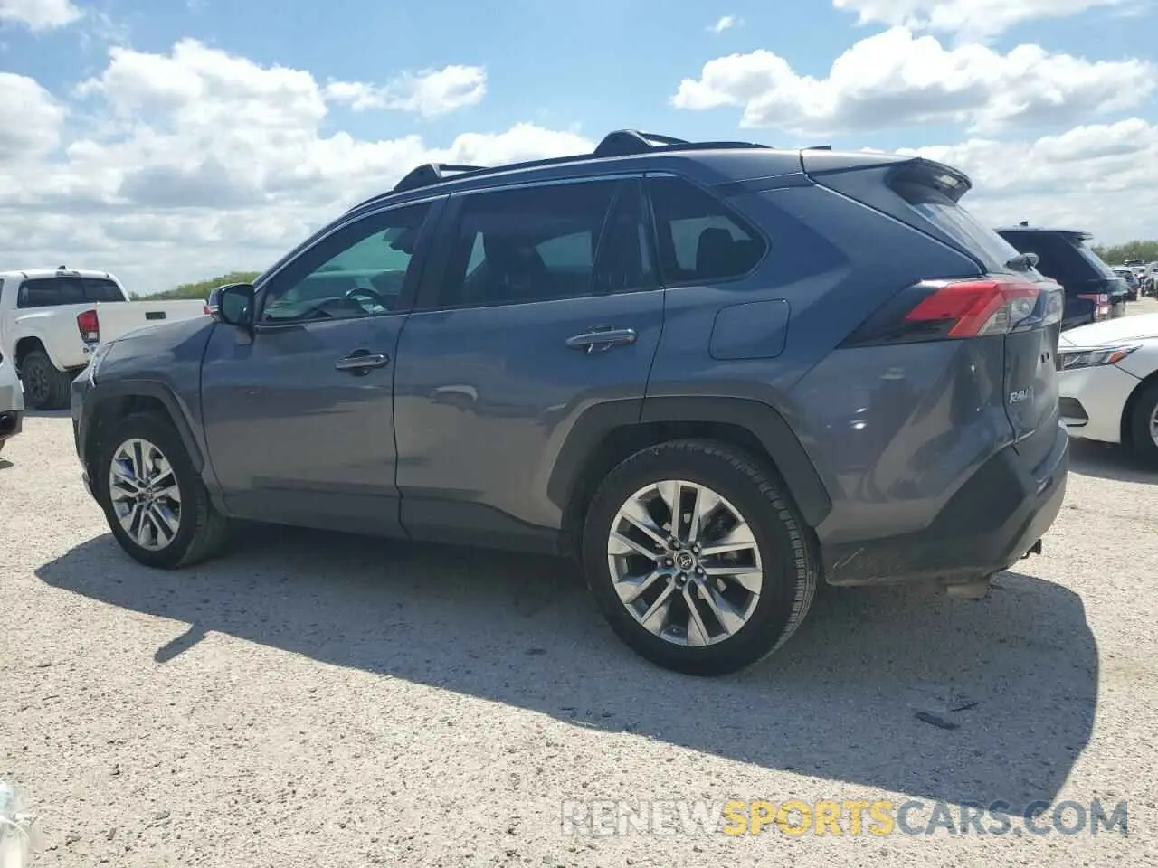 2 Photograph of a damaged car JTMC1RFV2KD502344 TOYOTA RAV4 2019