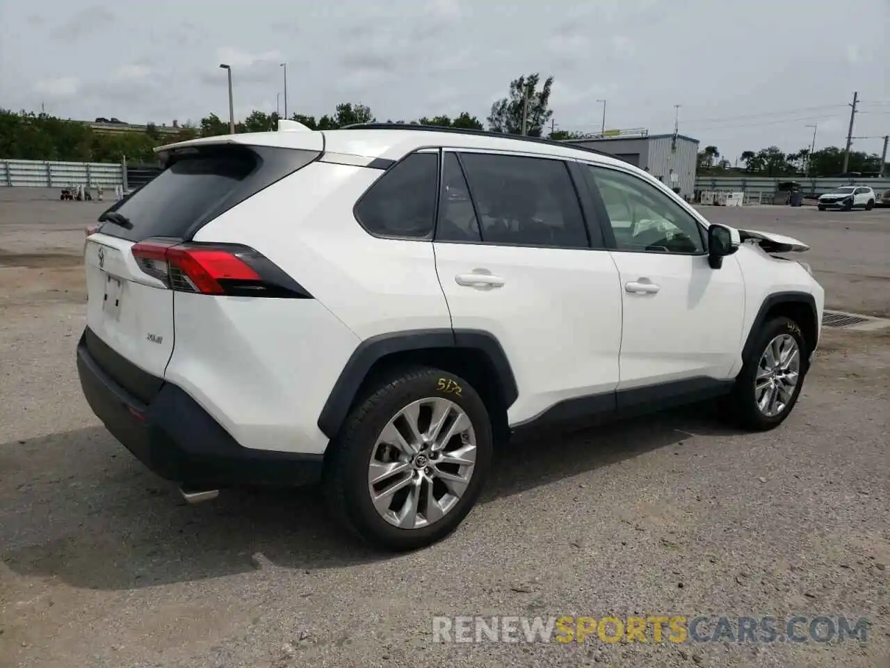 3 Photograph of a damaged car JTMC1RFV3KD029425 TOYOTA RAV4 2019