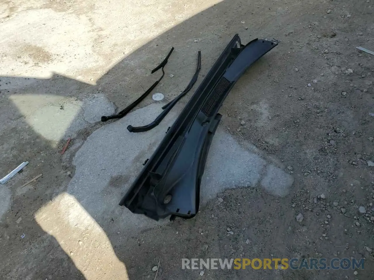 13 Photograph of a damaged car JTMC1RFV3KD036181 TOYOTA RAV4 2019