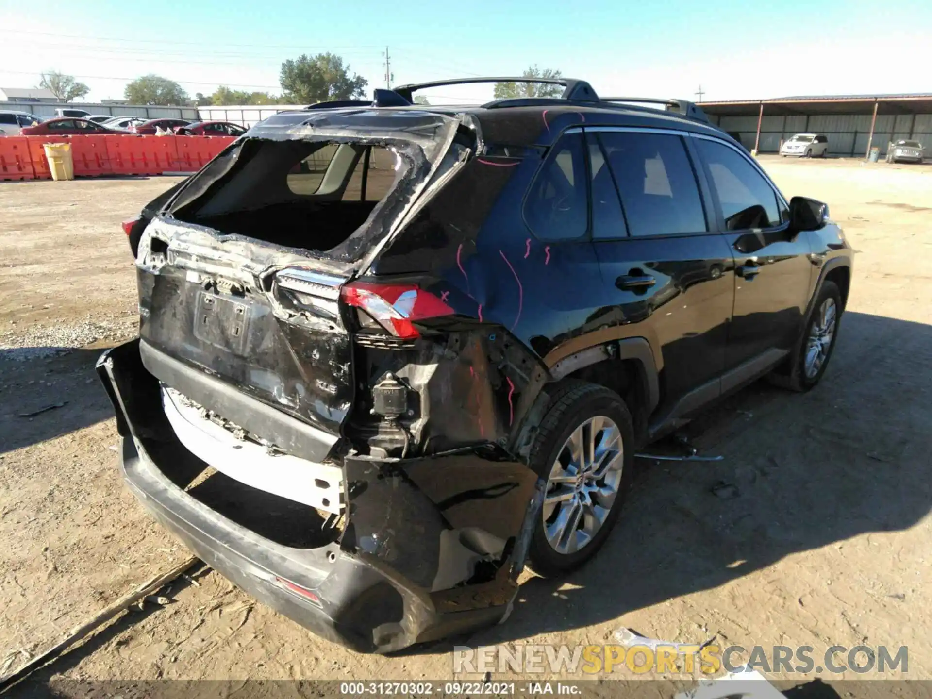 4 Photograph of a damaged car JTMC1RFV3KD039842 TOYOTA RAV4 2019