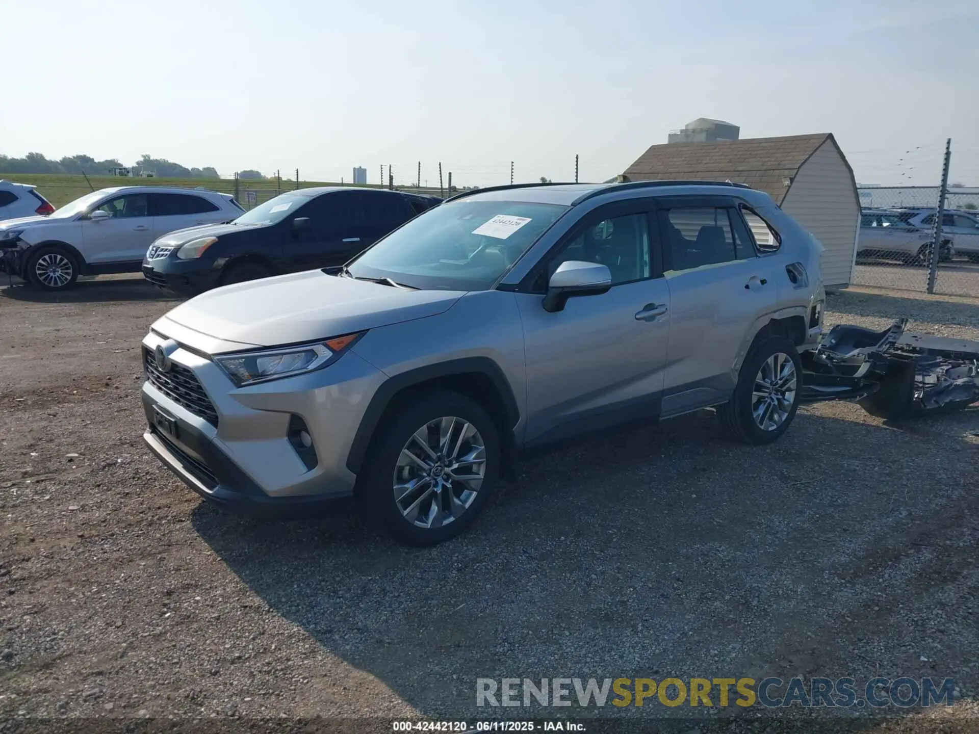 2 Photograph of a damaged car JTMC1RFV3KD512218 TOYOTA RAV4 2019