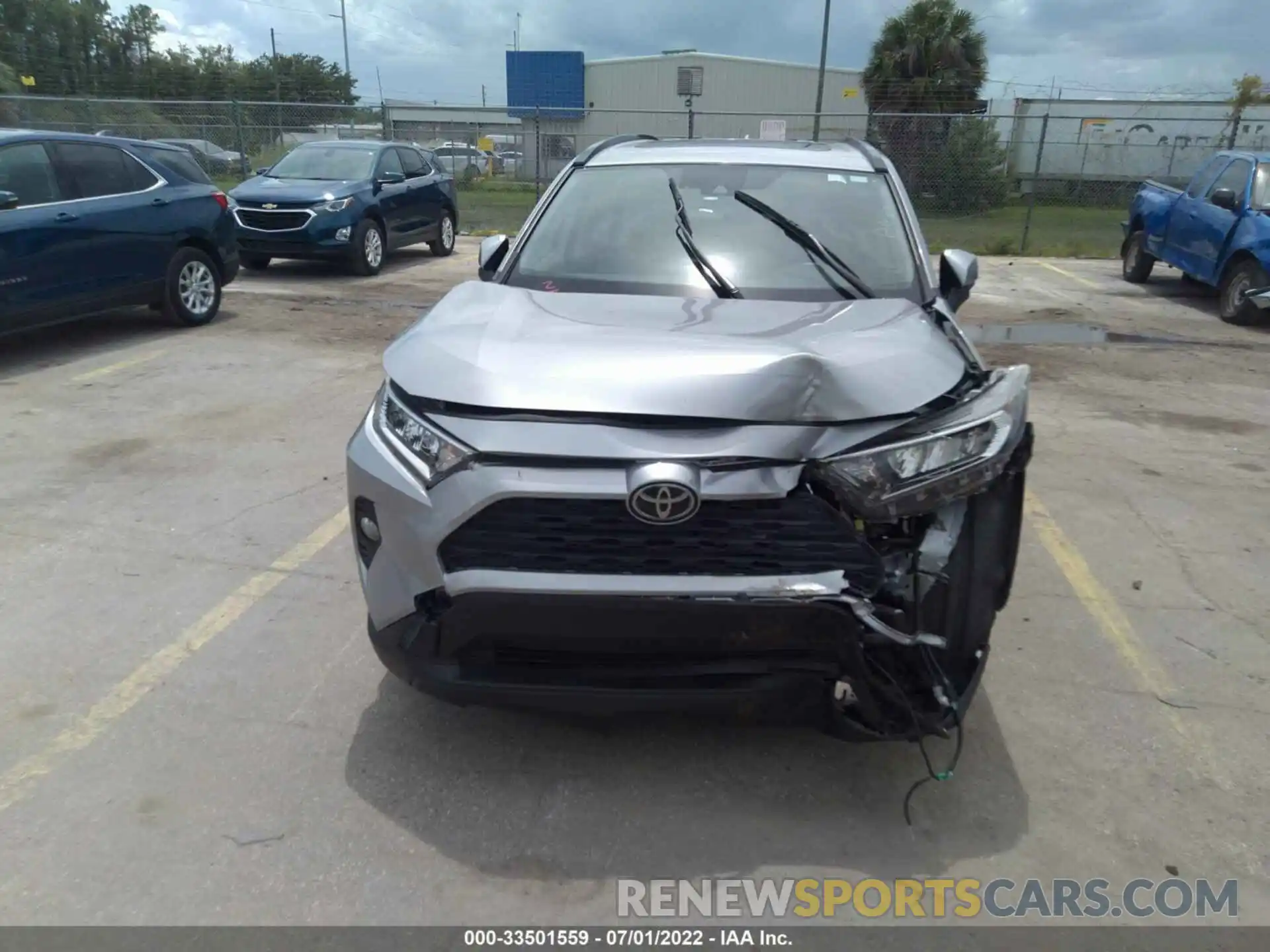 6 Photograph of a damaged car JTMC1RFV4KD040899 TOYOTA RAV4 2019