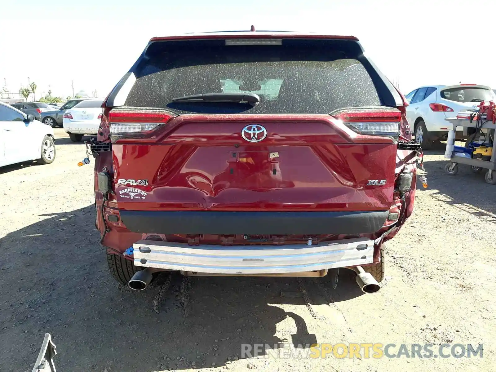 9 Photograph of a damaged car JTMC1RFV4KJ015163 TOYOTA RAV4 2019