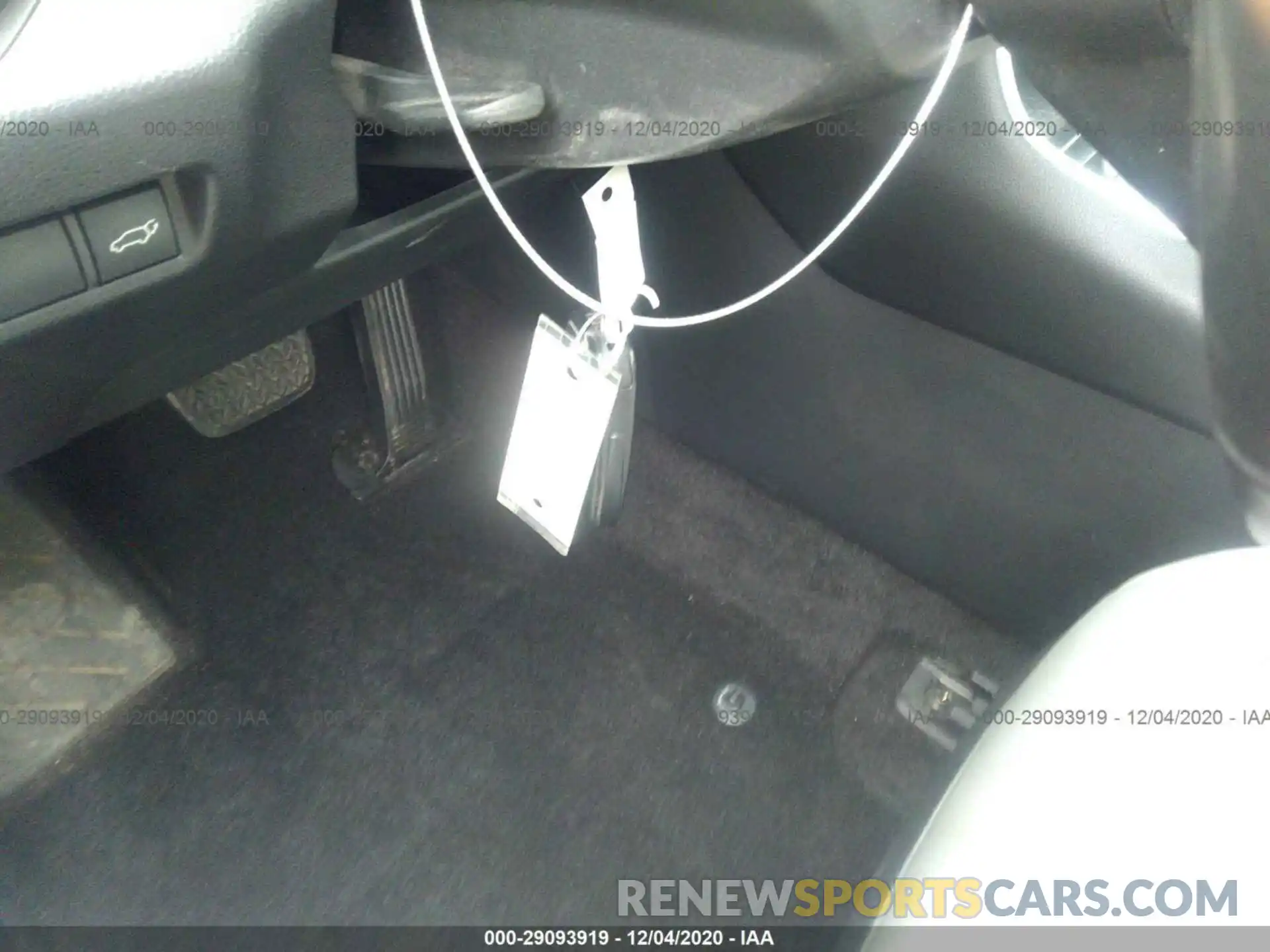 11 Photograph of a damaged car JTMC1RFV5KD006812 TOYOTA RAV4 2019