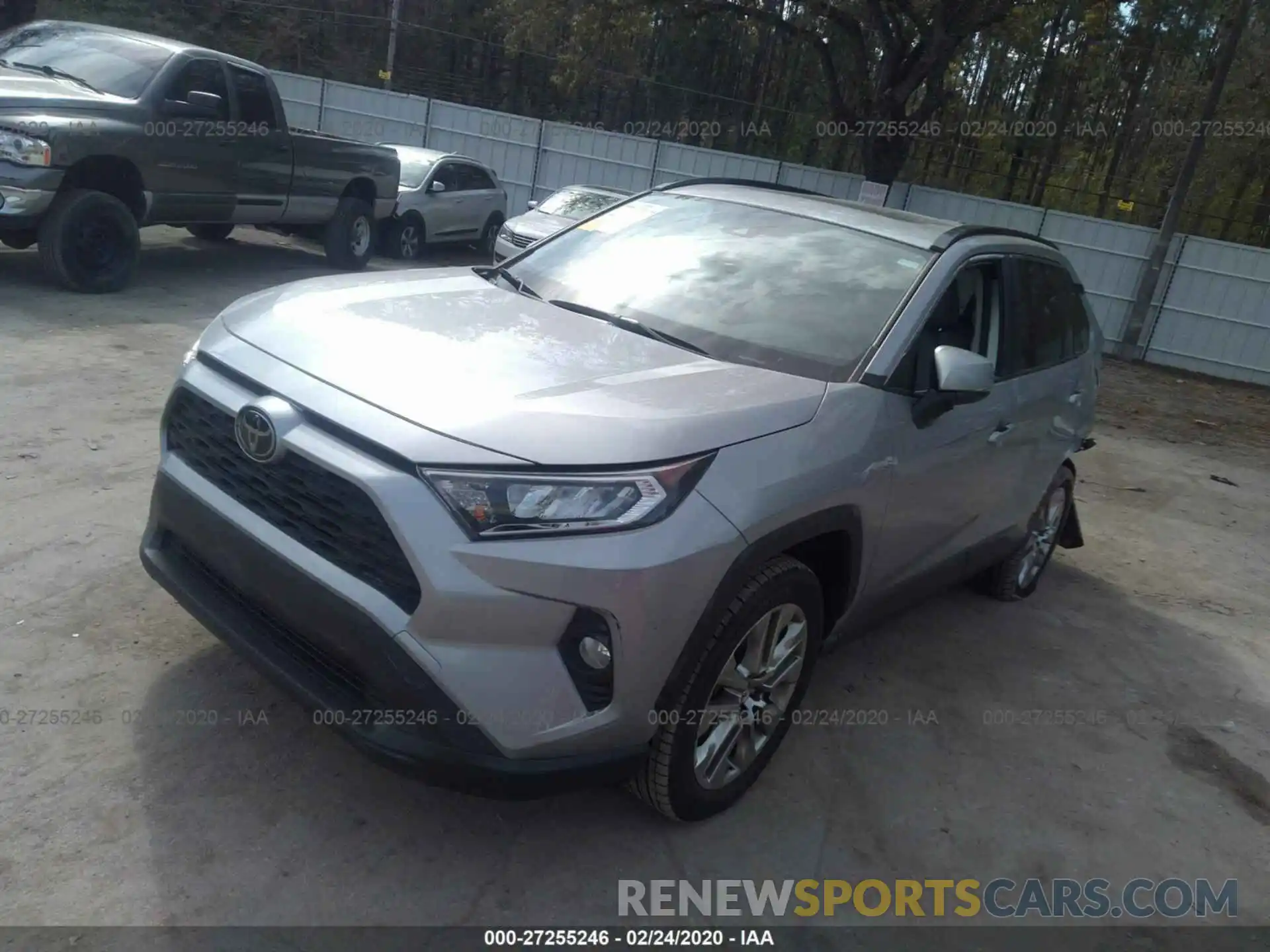 2 Photograph of a damaged car JTMC1RFV5KD012089 TOYOTA RAV4 2019