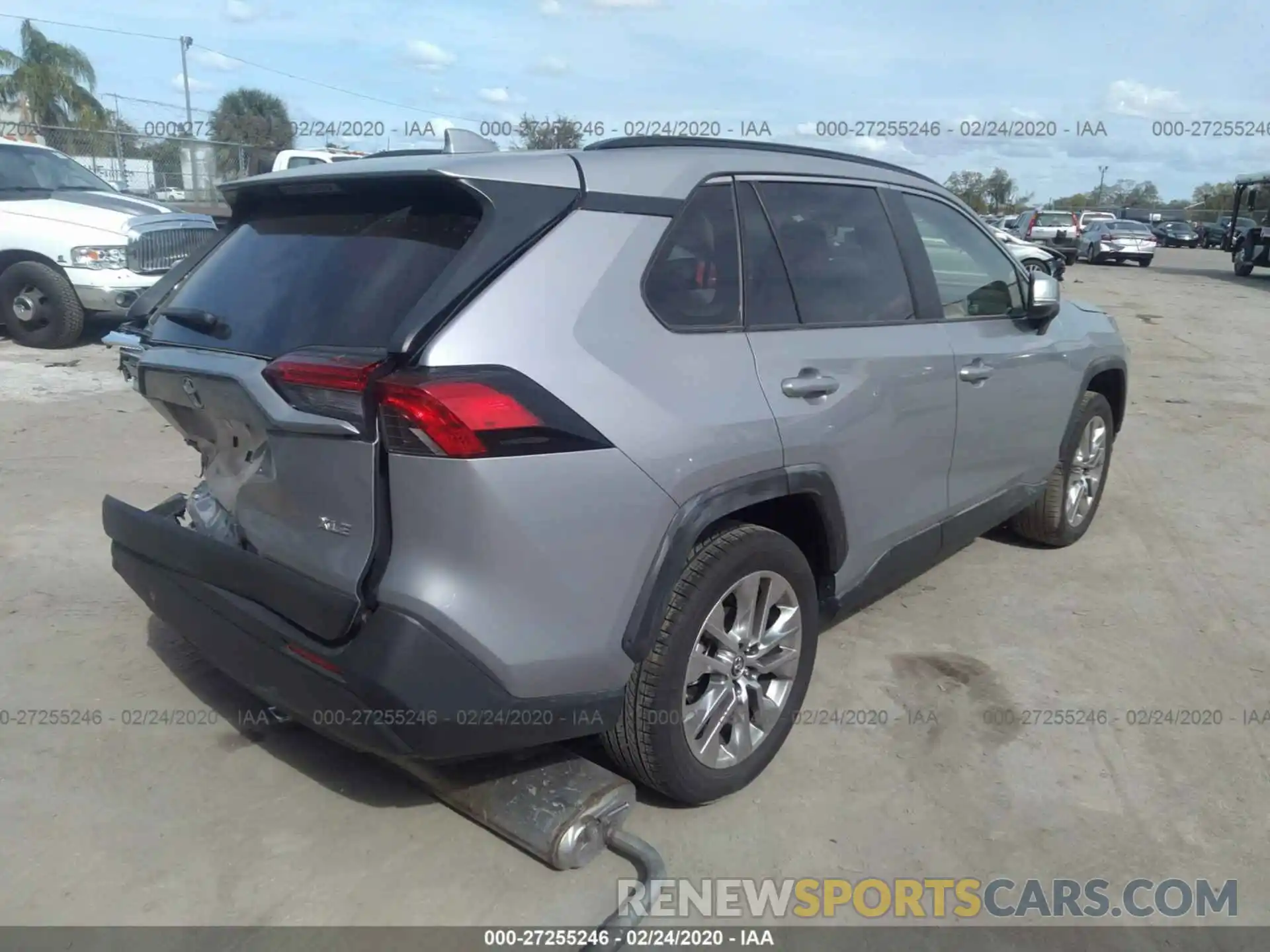 4 Photograph of a damaged car JTMC1RFV5KD012089 TOYOTA RAV4 2019