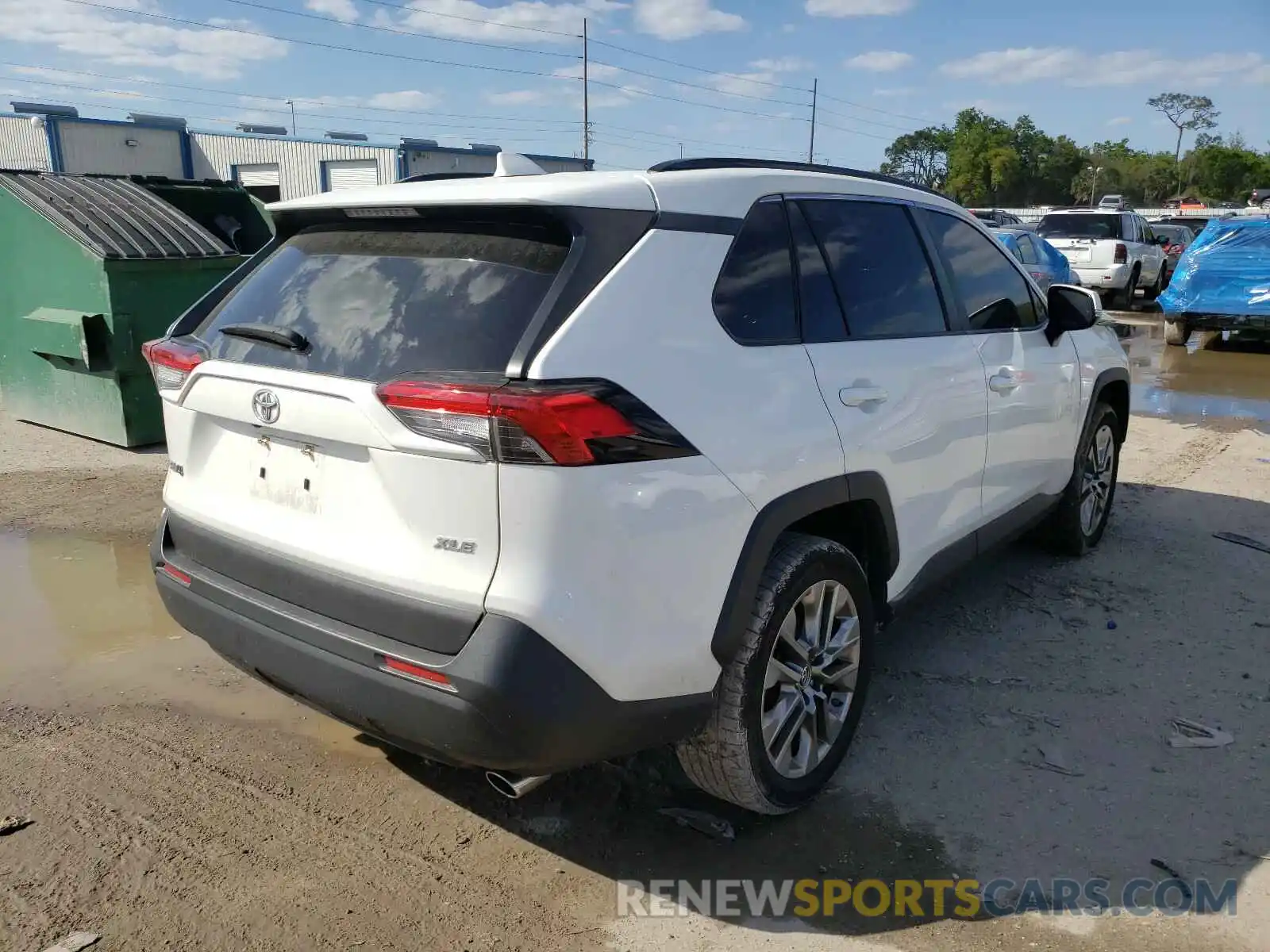 4 Photograph of a damaged car JTMC1RFV6KD020735 TOYOTA RAV4 2019