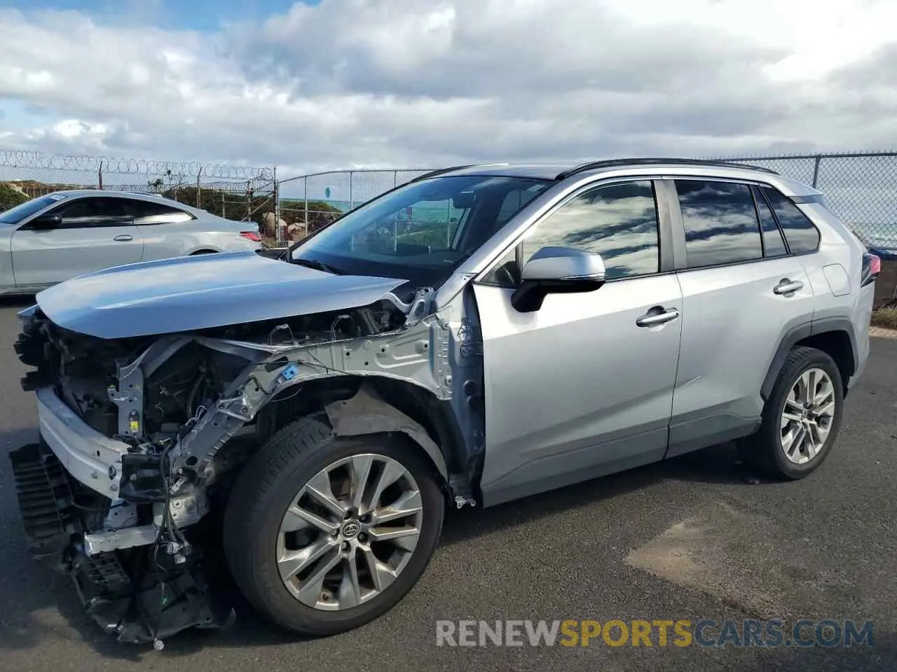1 Photograph of a damaged car JTMC1RFV6KD032433 TOYOTA RAV4 2019