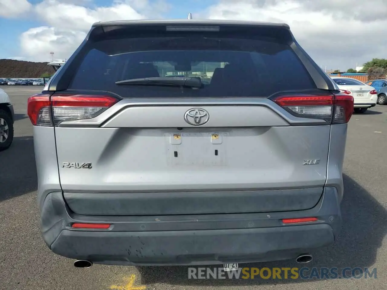 6 Photograph of a damaged car JTMC1RFV6KD032433 TOYOTA RAV4 2019