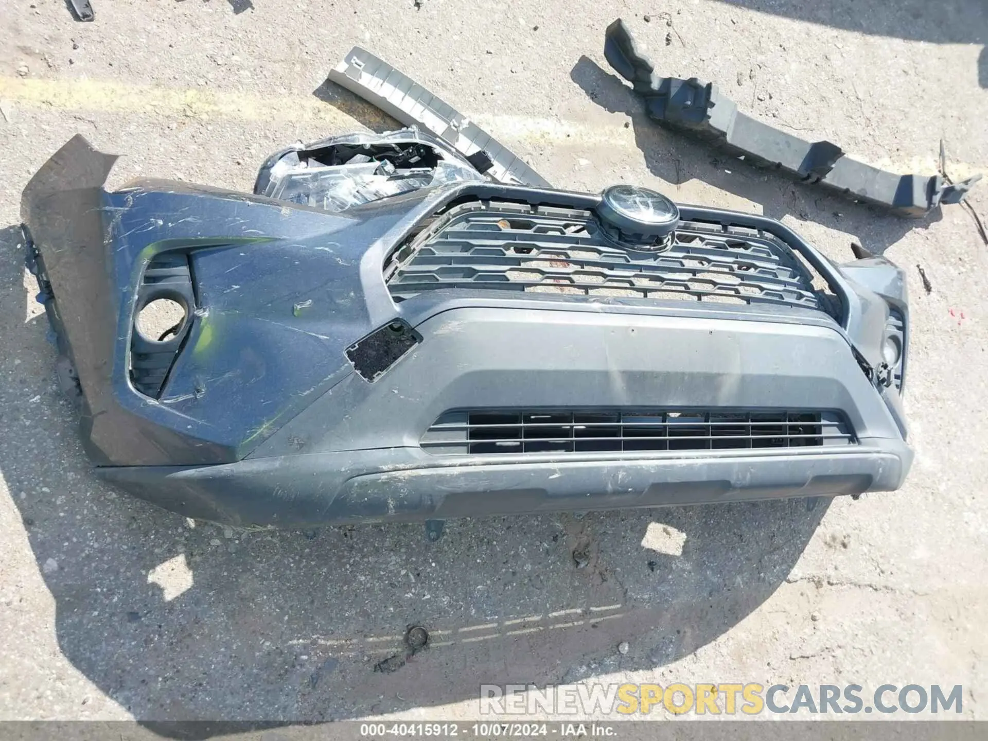 12 Photograph of a damaged car JTMC1RFV6KD501990 TOYOTA RAV4 2019