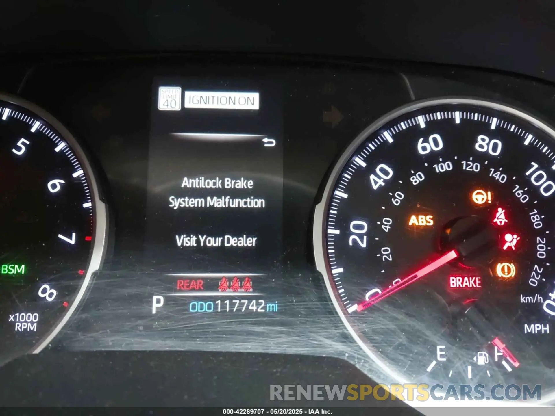 7 Photograph of a damaged car JTMC1RFV6KJ004018 TOYOTA RAV4 2019