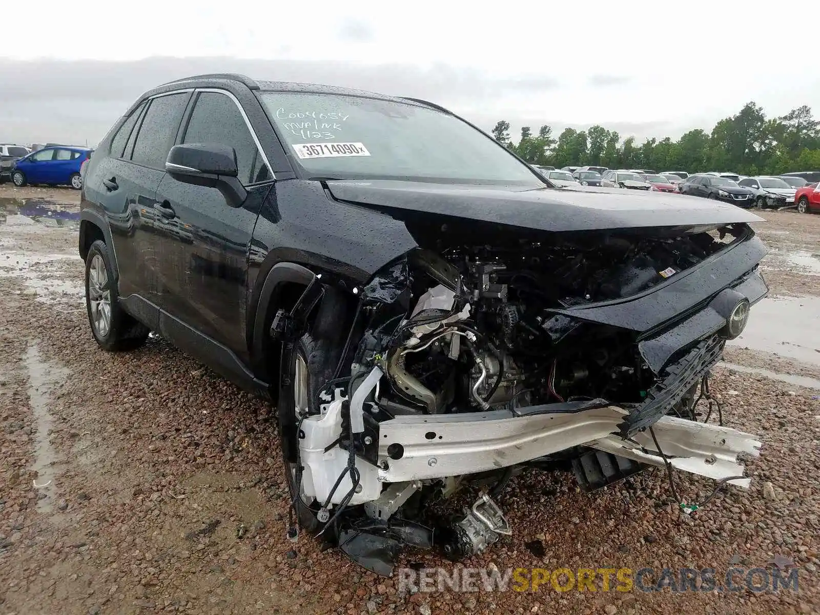 1 Photograph of a damaged car JTMC1RFV7KD008383 TOYOTA RAV4 2019